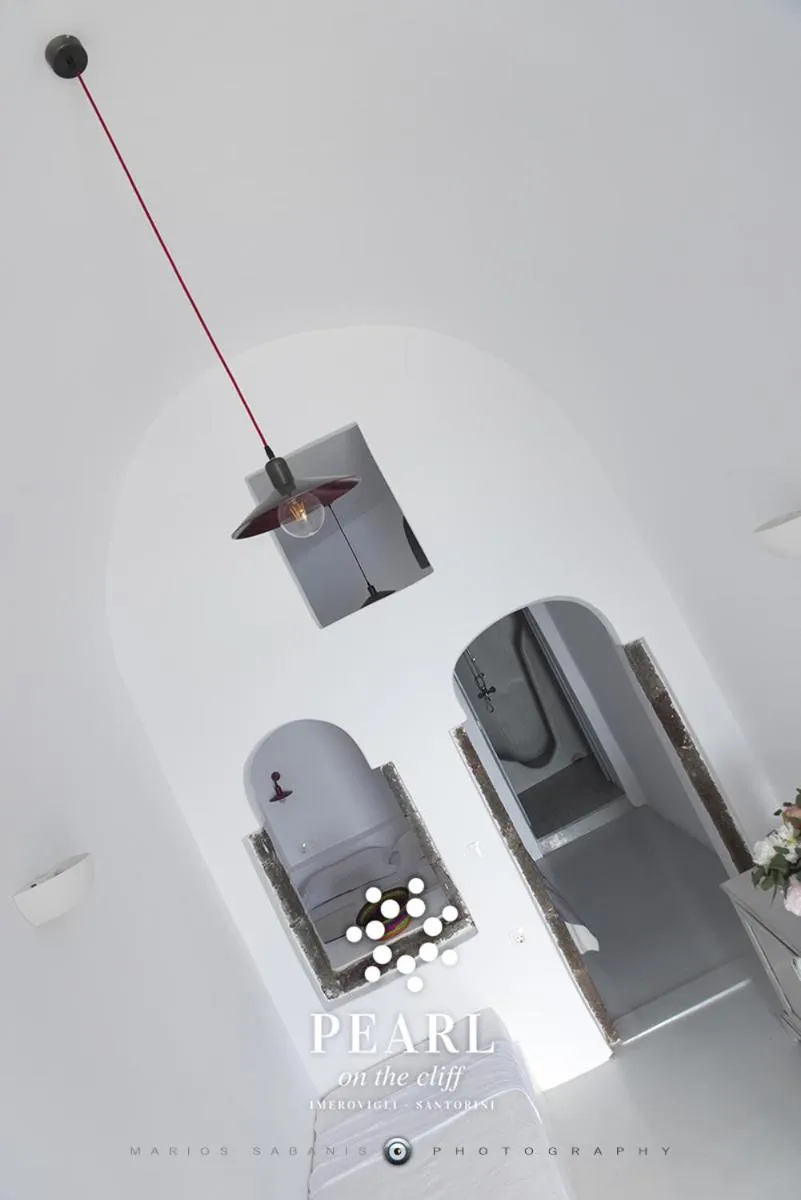 Facade/entrance in Pearl on the Cliff Hotel & Suites by Pearl Hotel Collection