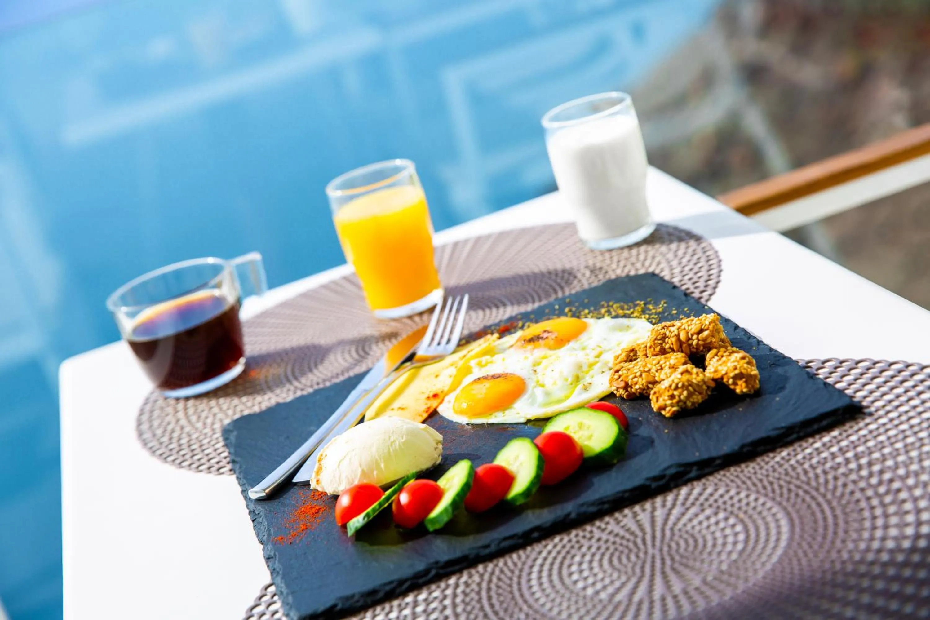 Property building in Pearl on the Cliff Hotel & Suites by Pearl Hotel Collection