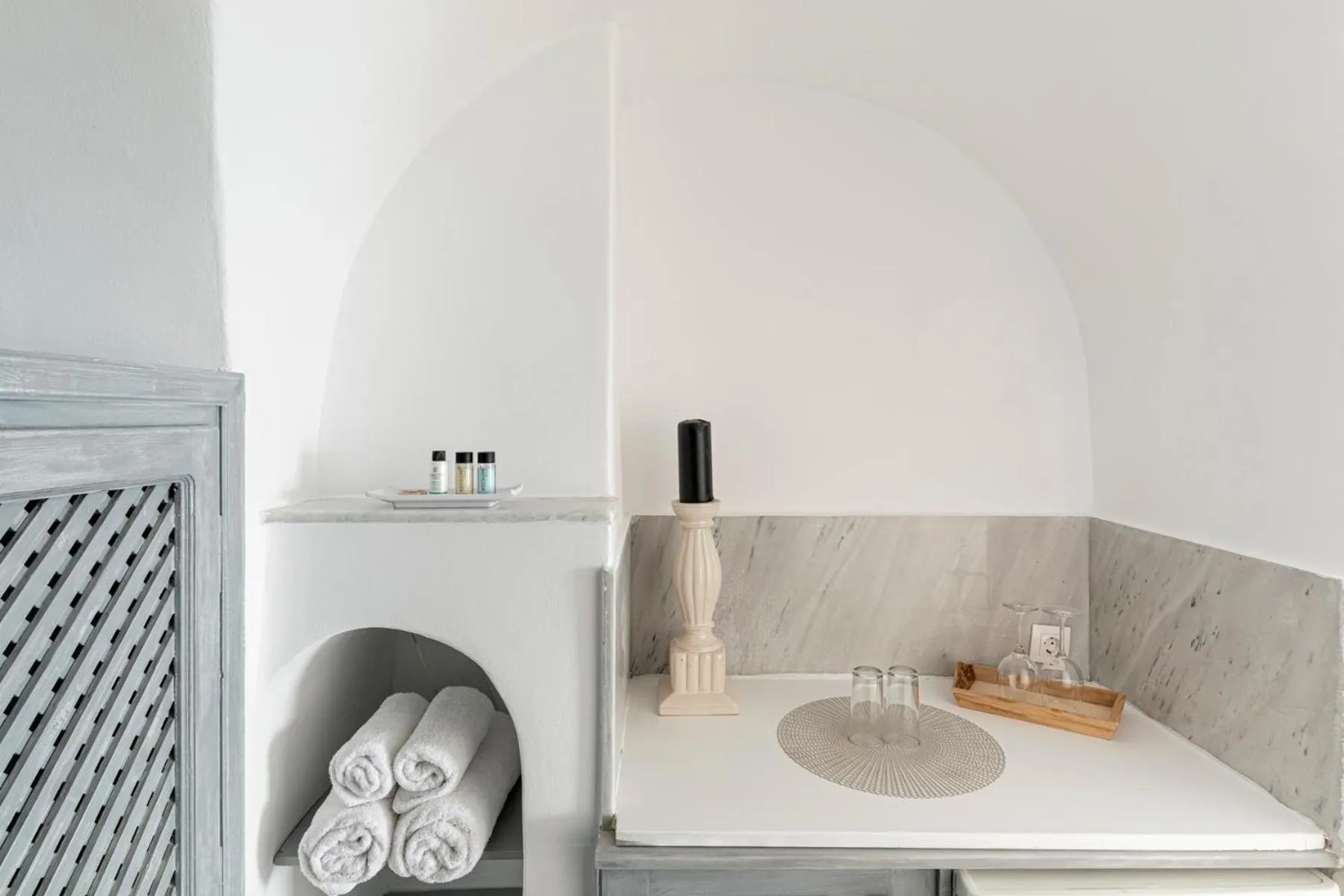 Decorative detail in Pearl on the Cliff Hotel & Suites by Pearl Hotel Collection