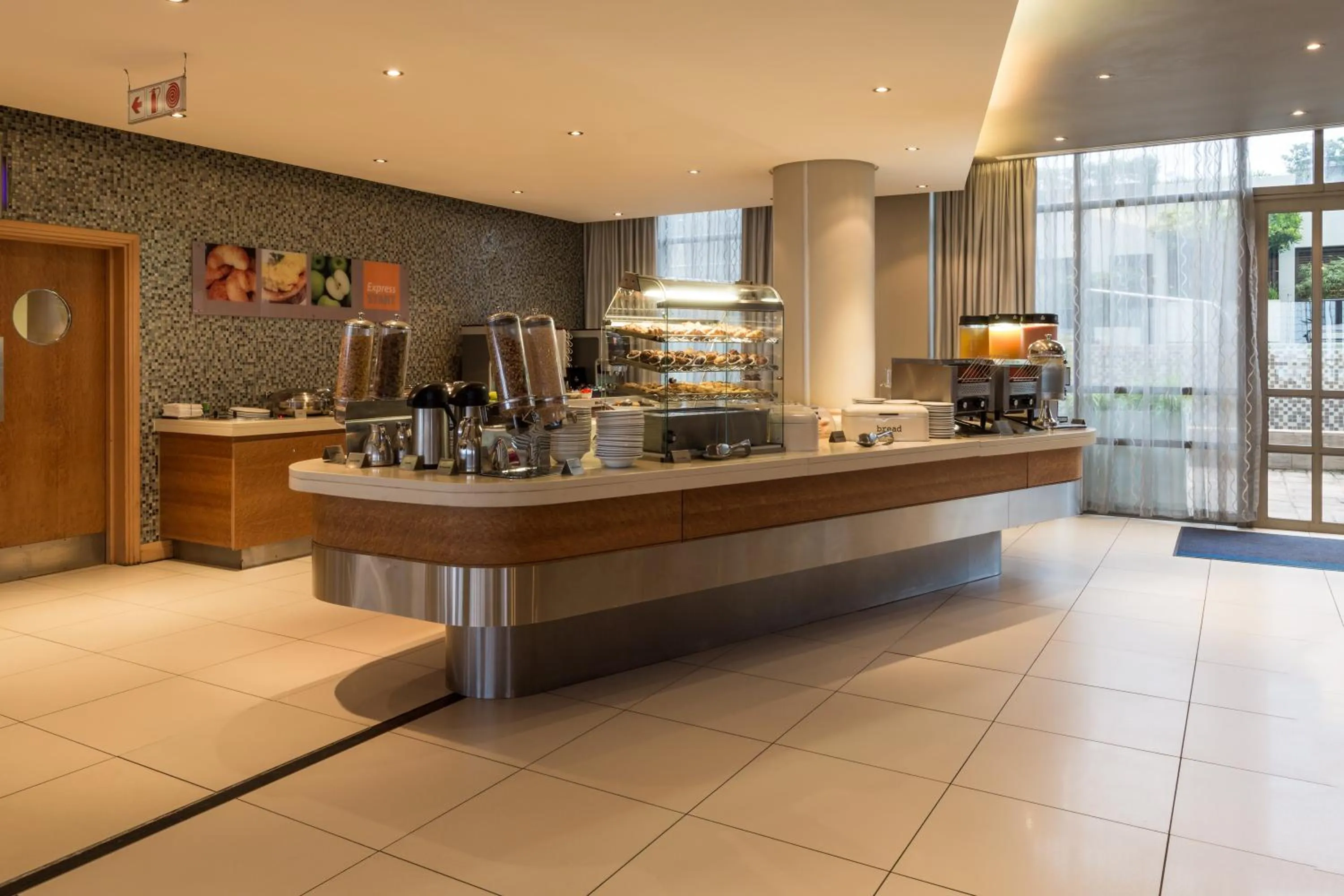 Breakfast in Holiday Inn Express Durban - Umhlanga by IHG