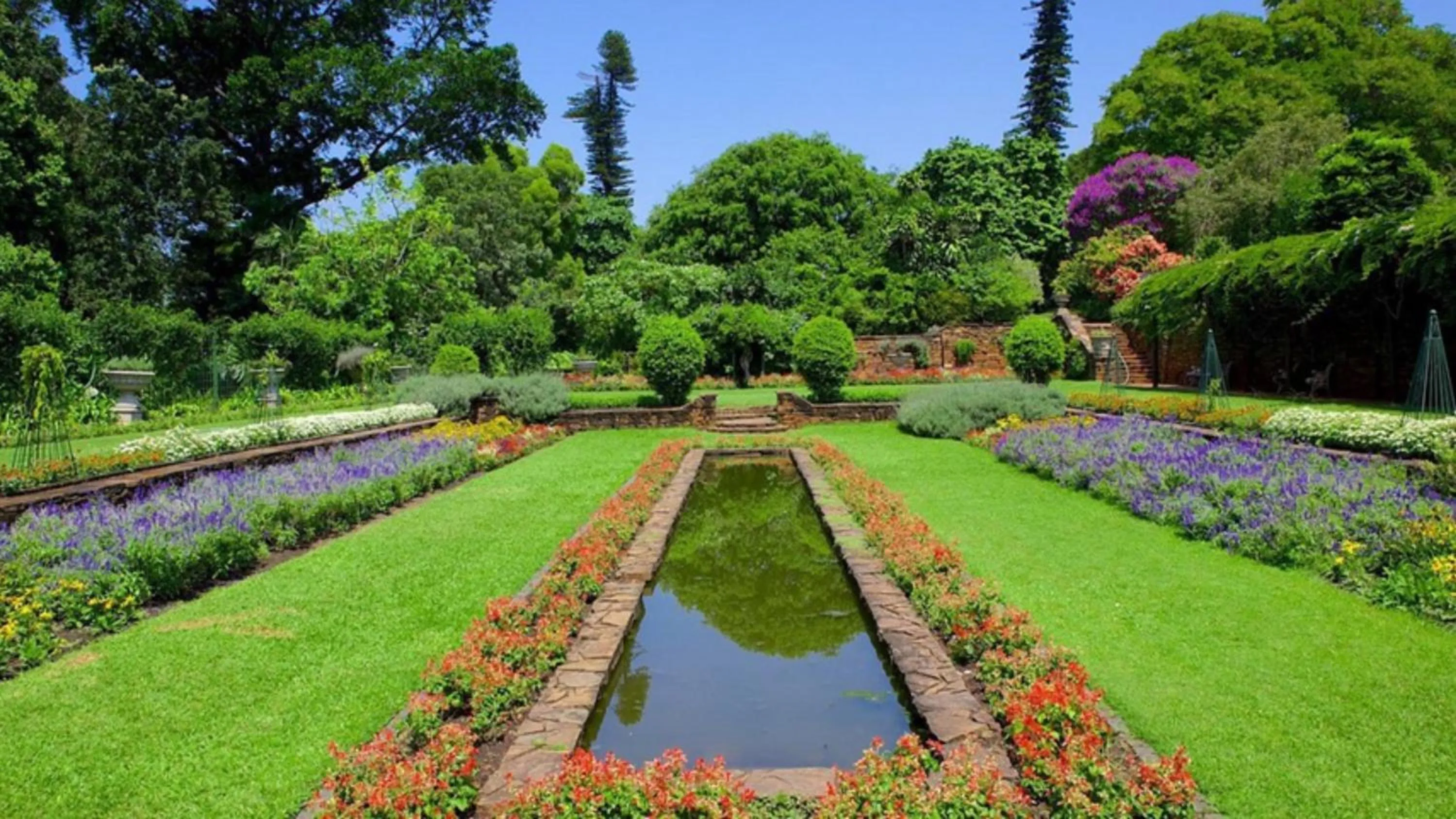 Nearby landmark in Holiday Inn Express Durban - Umhlanga by IHG