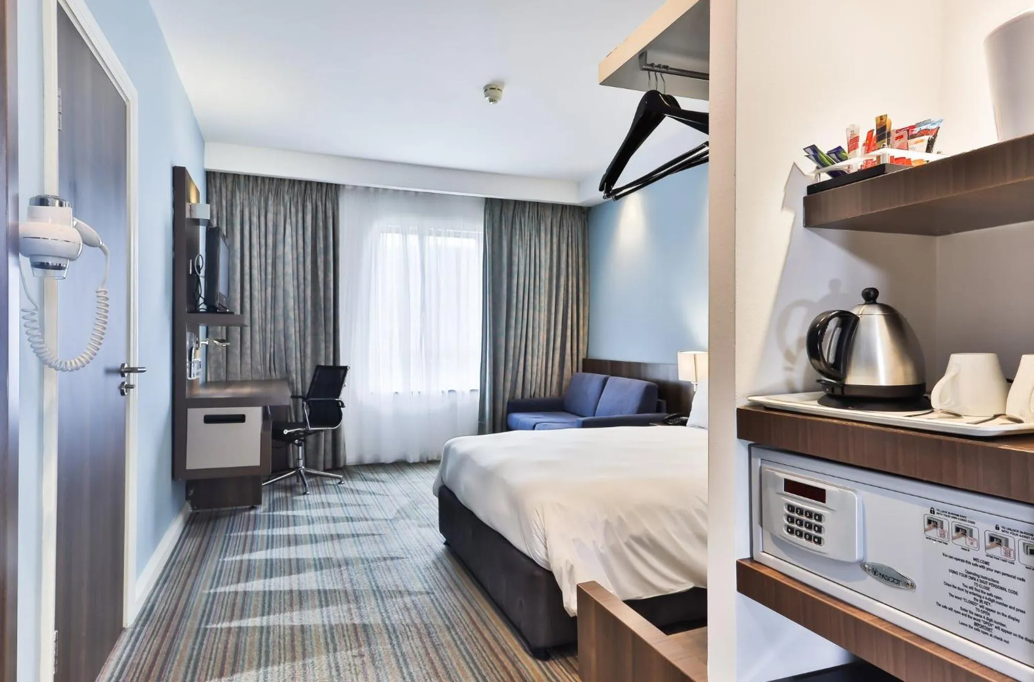 Photo of the whole room, Bed in Holiday Inn Express Durban - Umhlanga by IHG