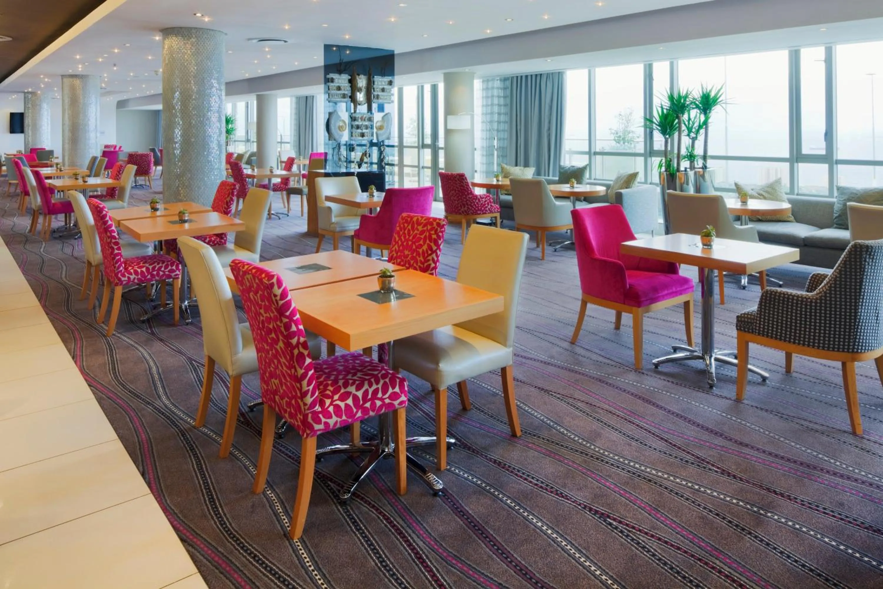 Breakfast in Holiday Inn Express Durban - Umhlanga by IHG