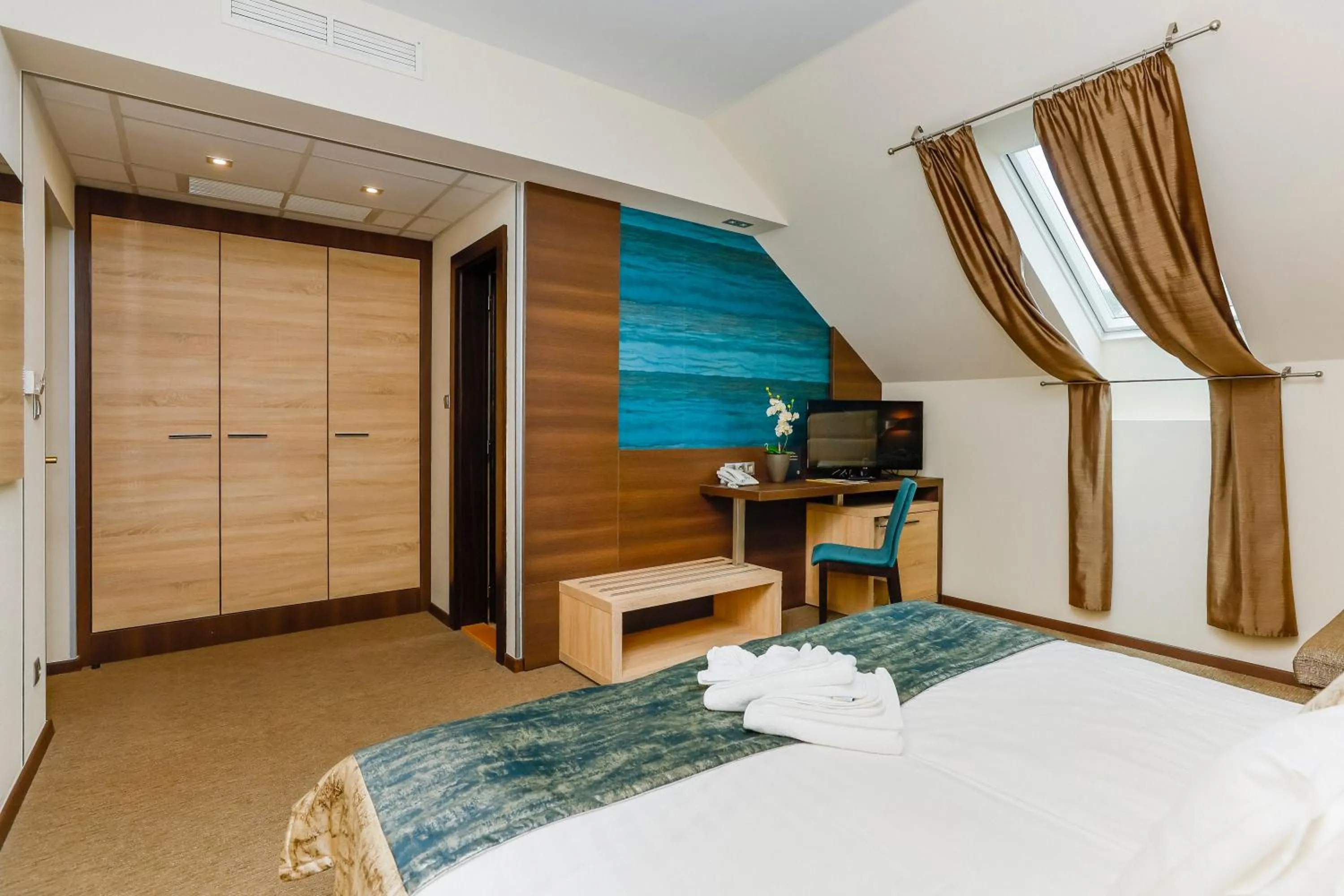 Bed in Hotel Villa Völgy Wellness & Konferencia