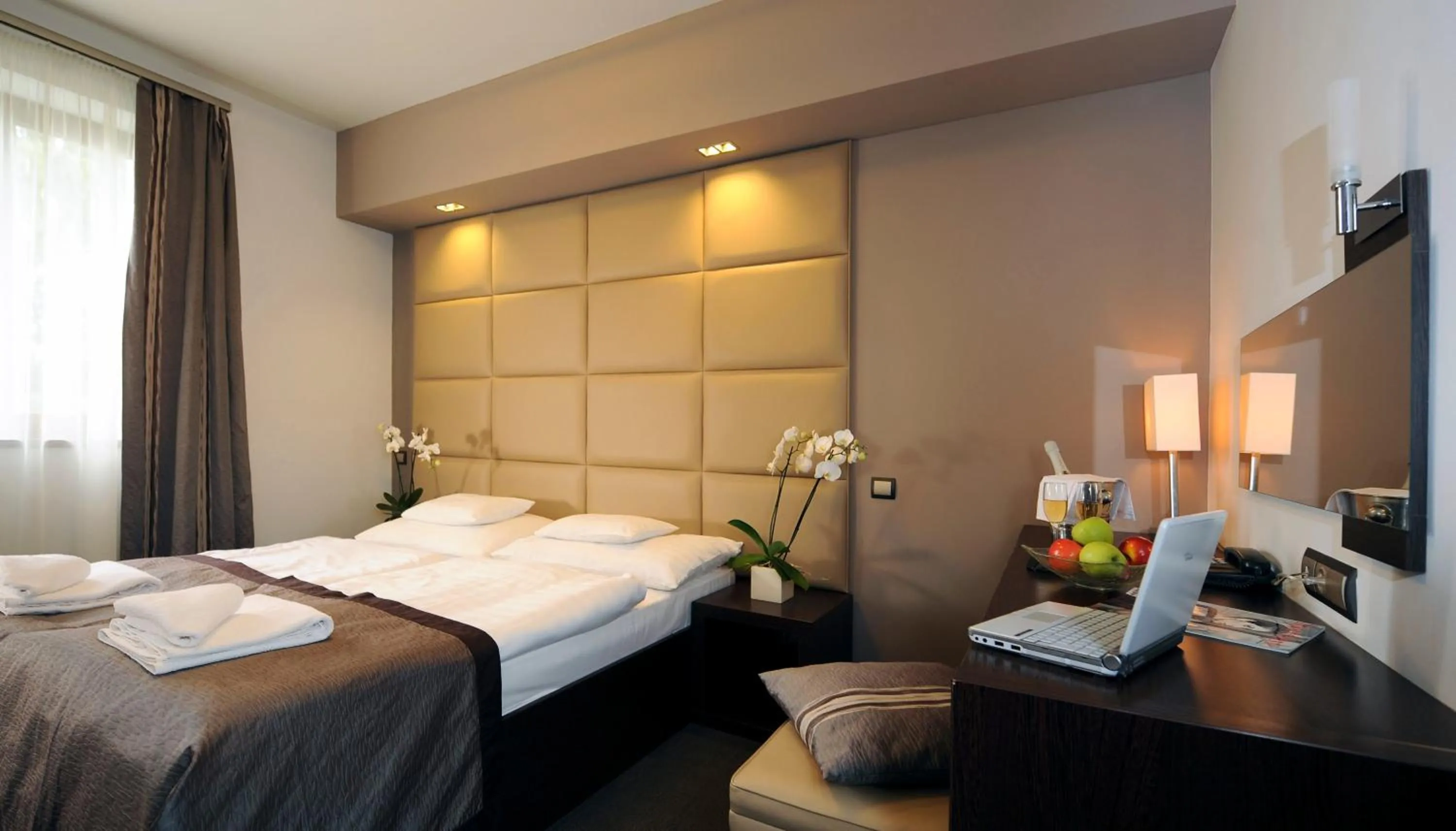 Bed in Hotel Villa Völgy Wellness & Konferencia