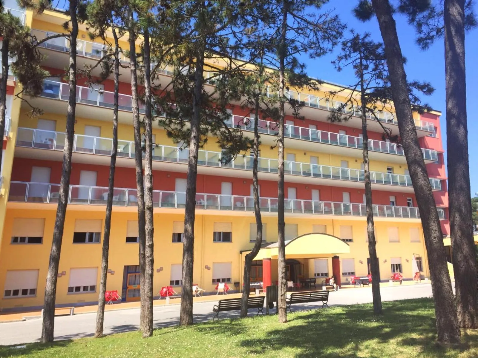 Property building in Bella Italia Sport Village