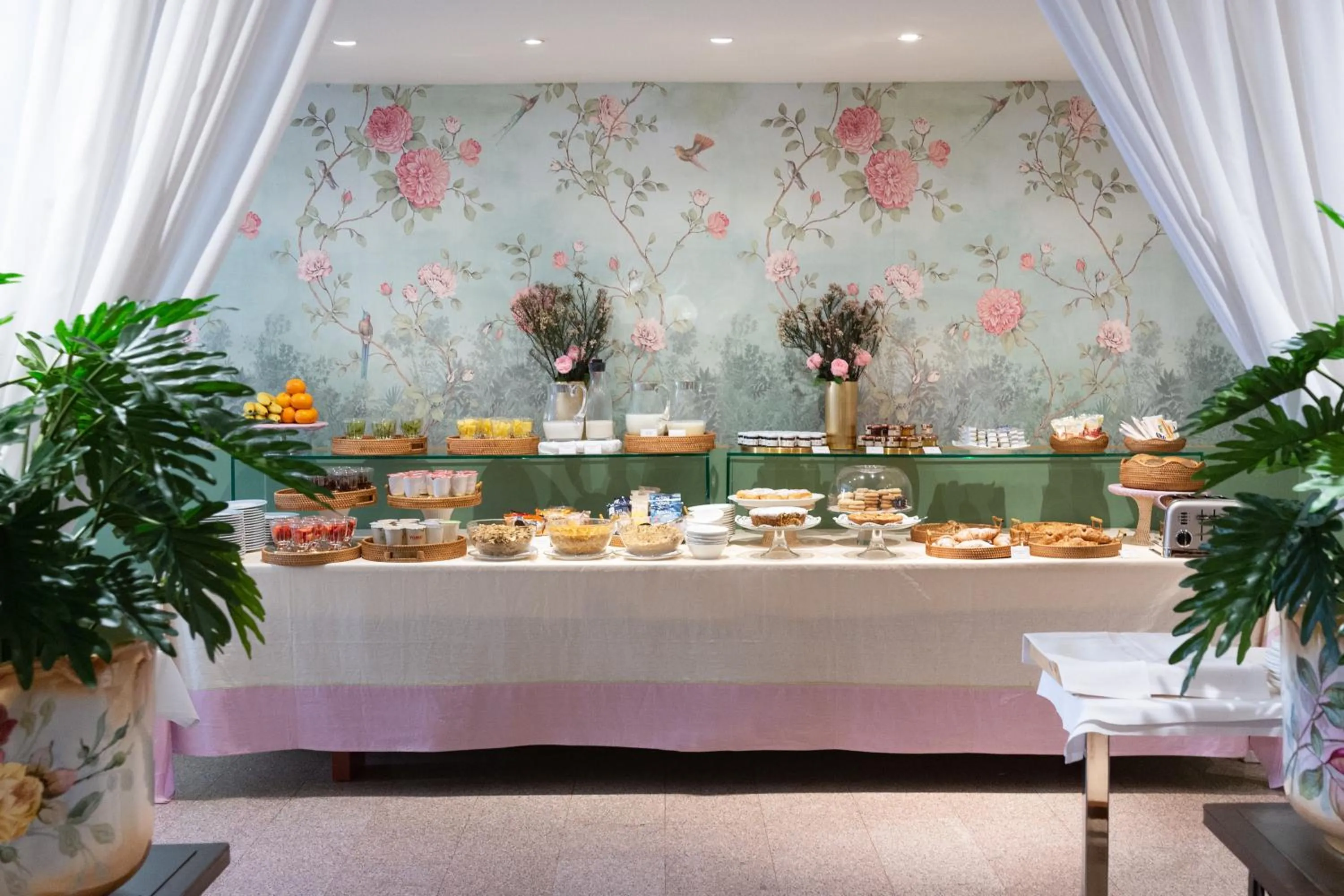 Breakfast in Hotel Gran Duca Di York