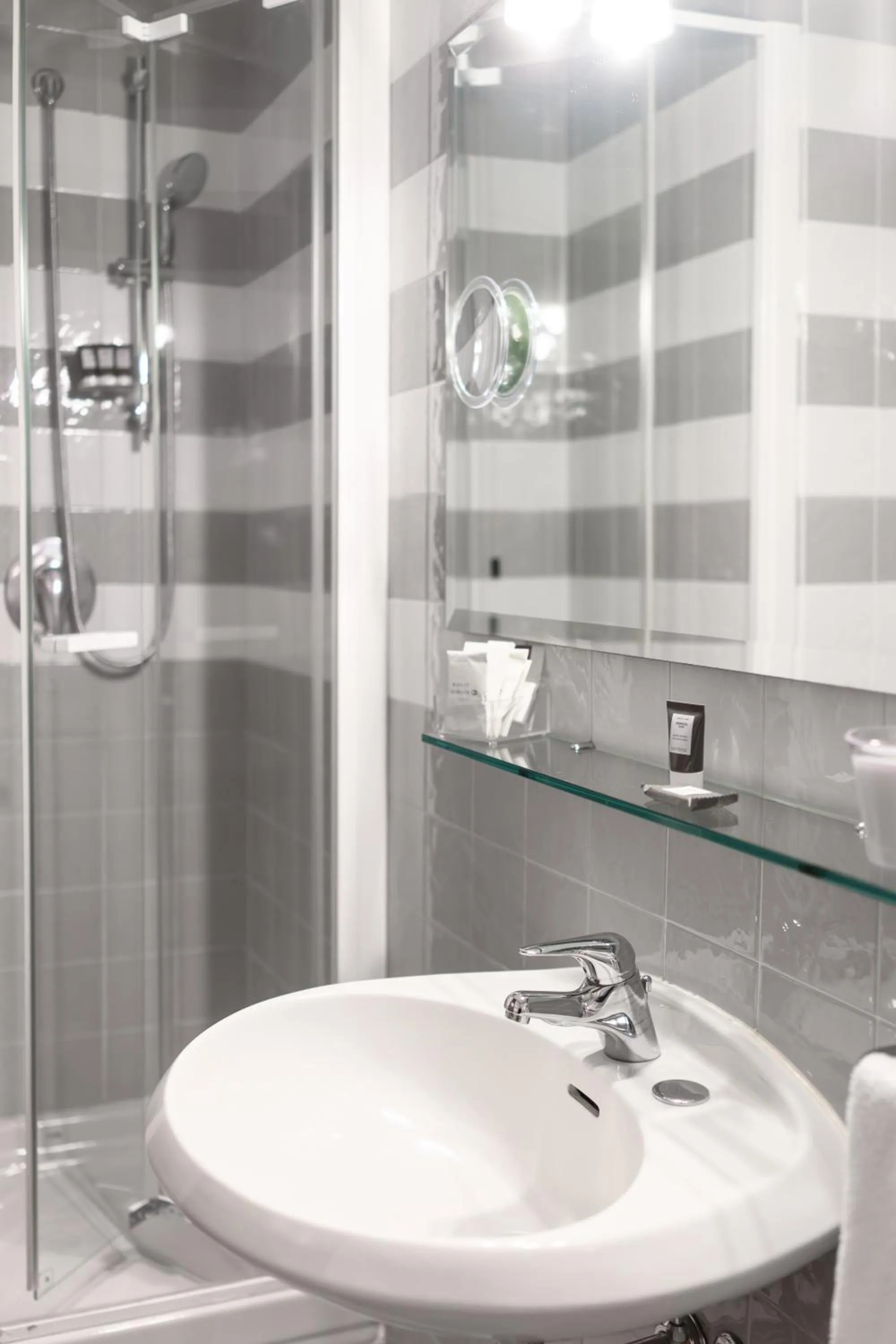 Bathroom in Hotel Gran Duca Di York