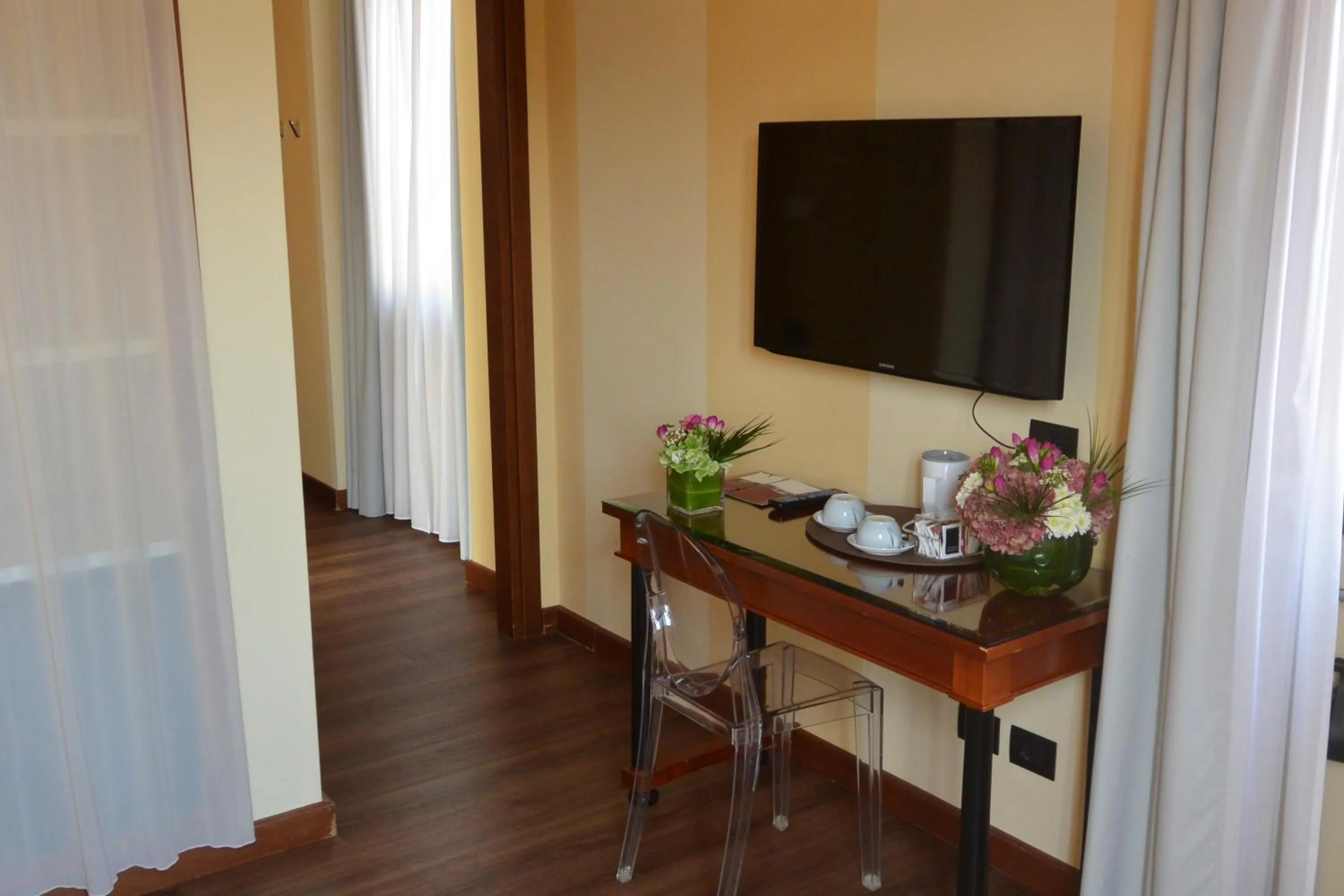 TV and multimedia in Hotel Gran Duca Di York