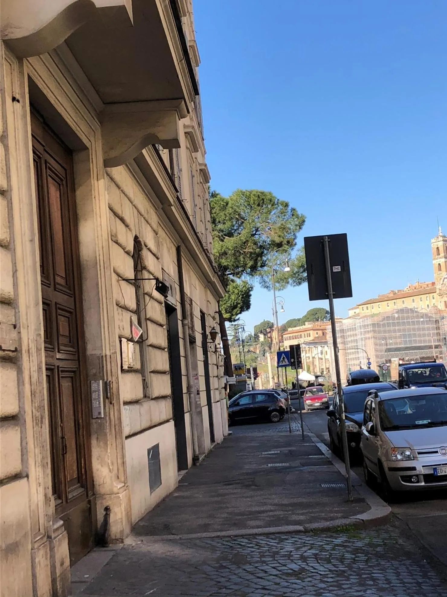 Property building in Hotel Labelle