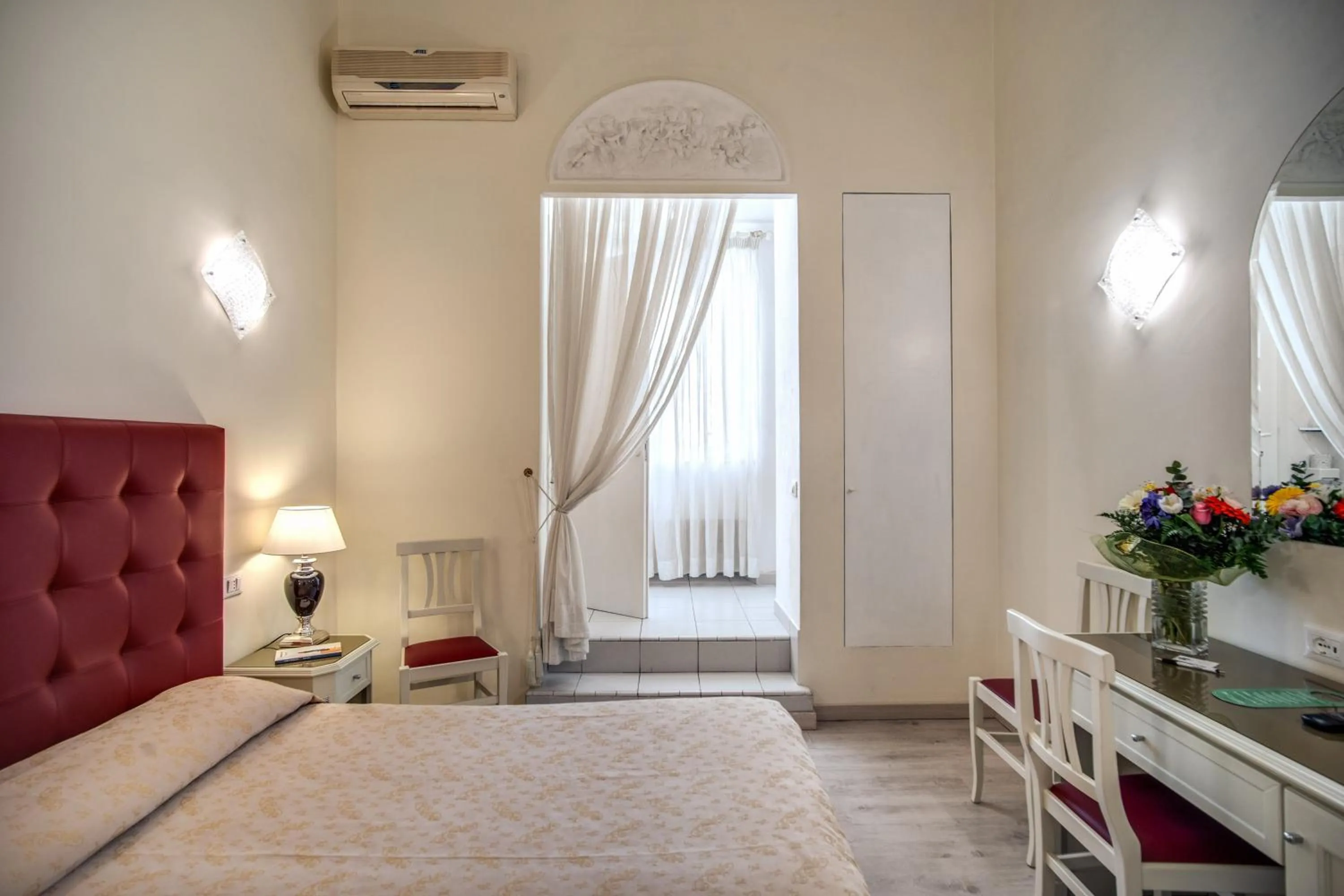 Bed in Hotel Labelle