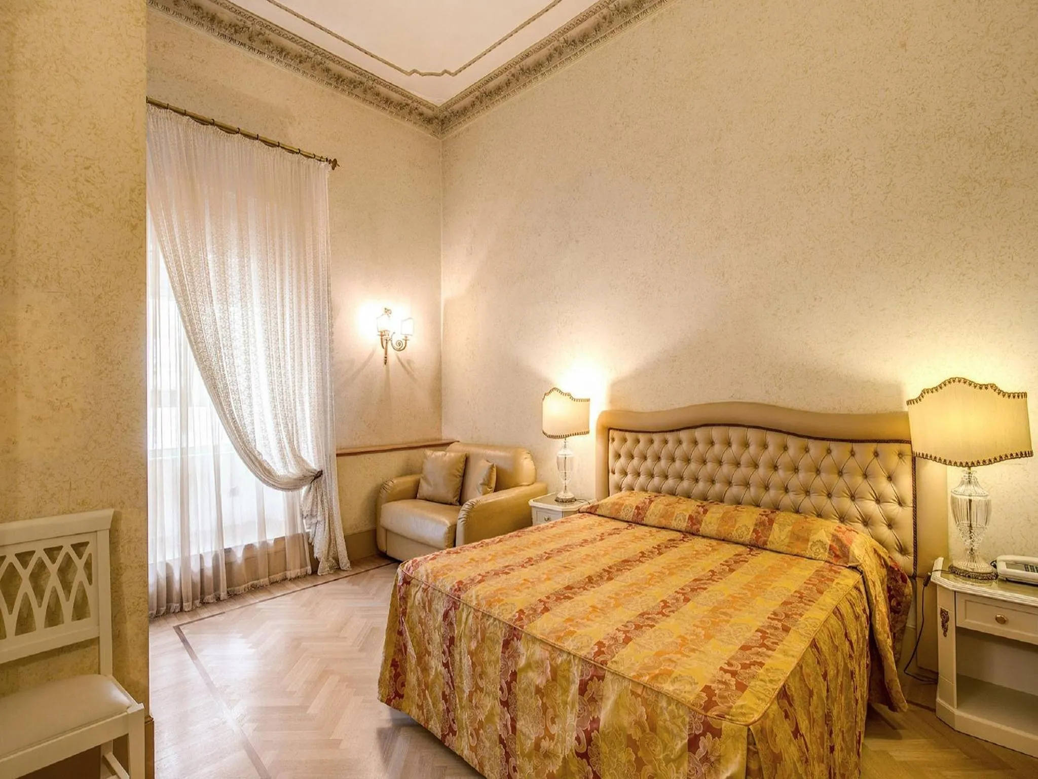 Photo of the whole room, Bed in Hotel Labelle