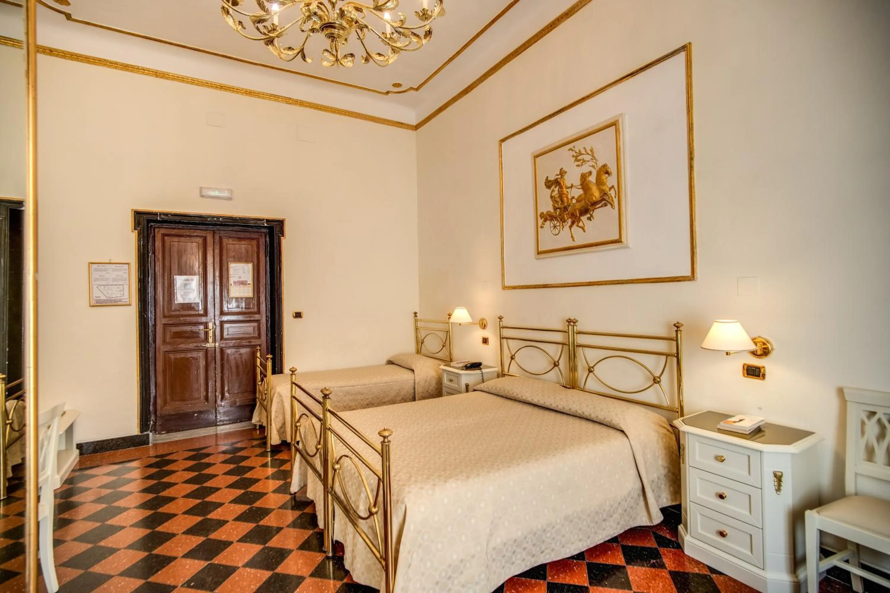 Bedroom, Bed in Hotel Labelle