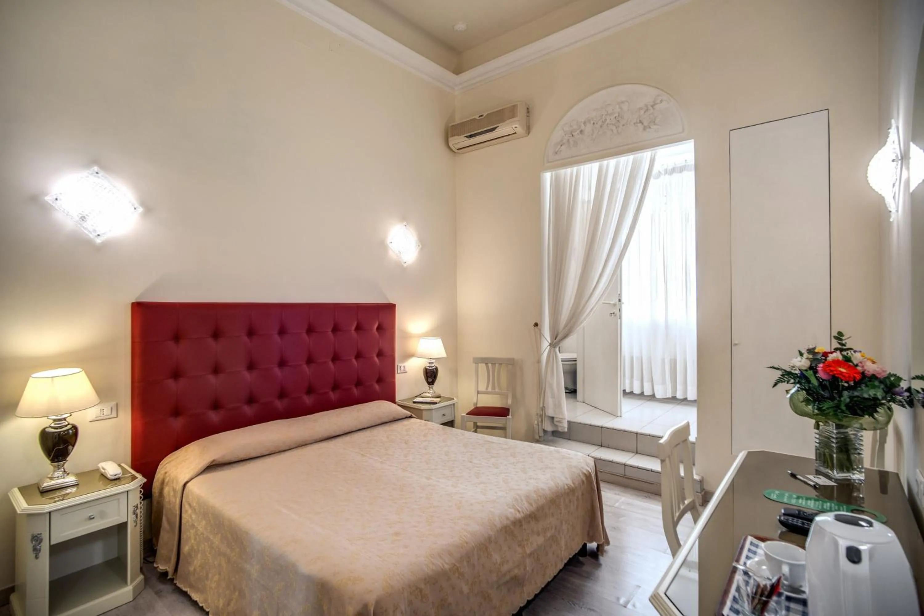 Bed in Hotel Labelle