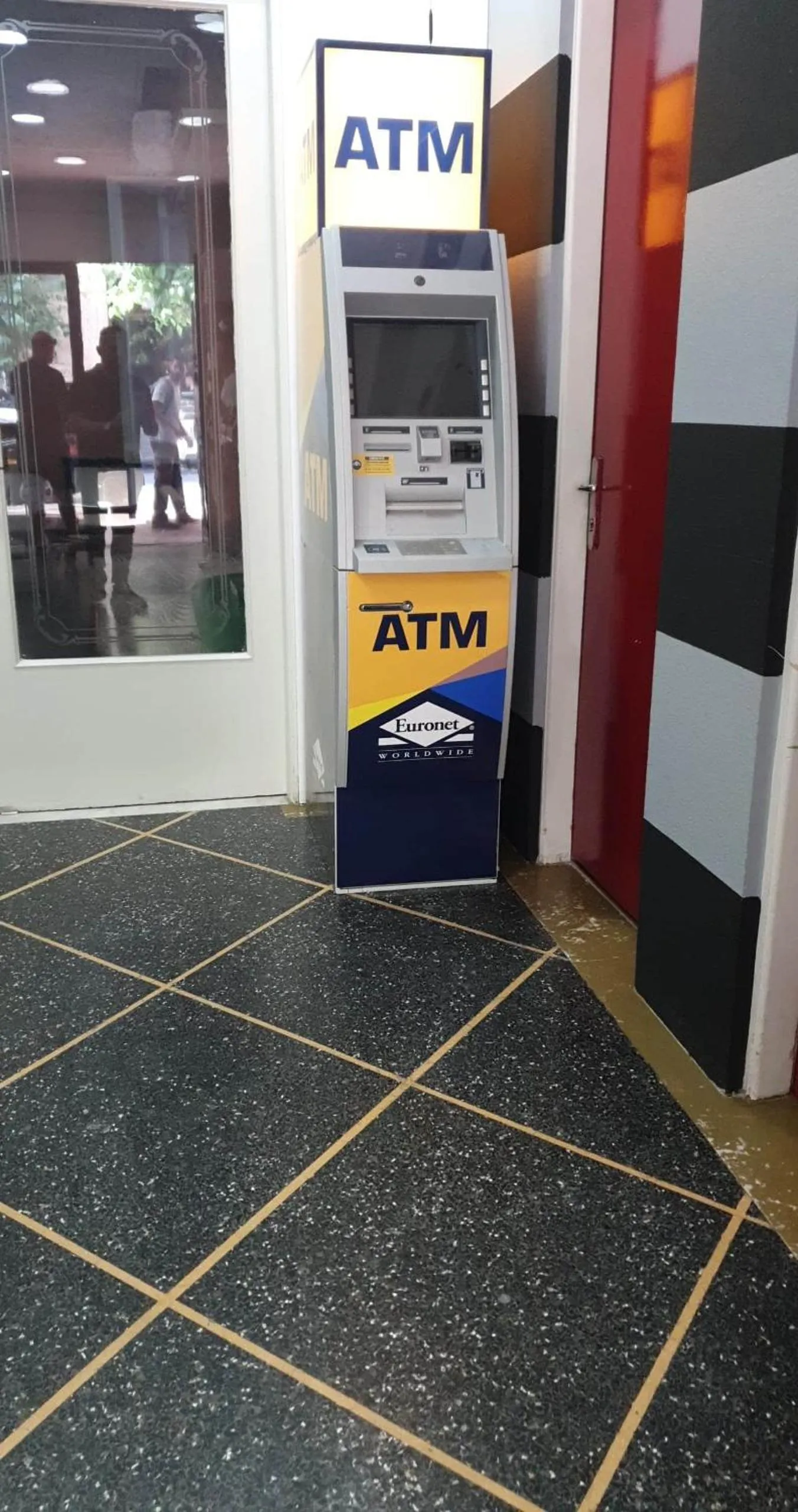 Area and facilities in Orpheus Hotel