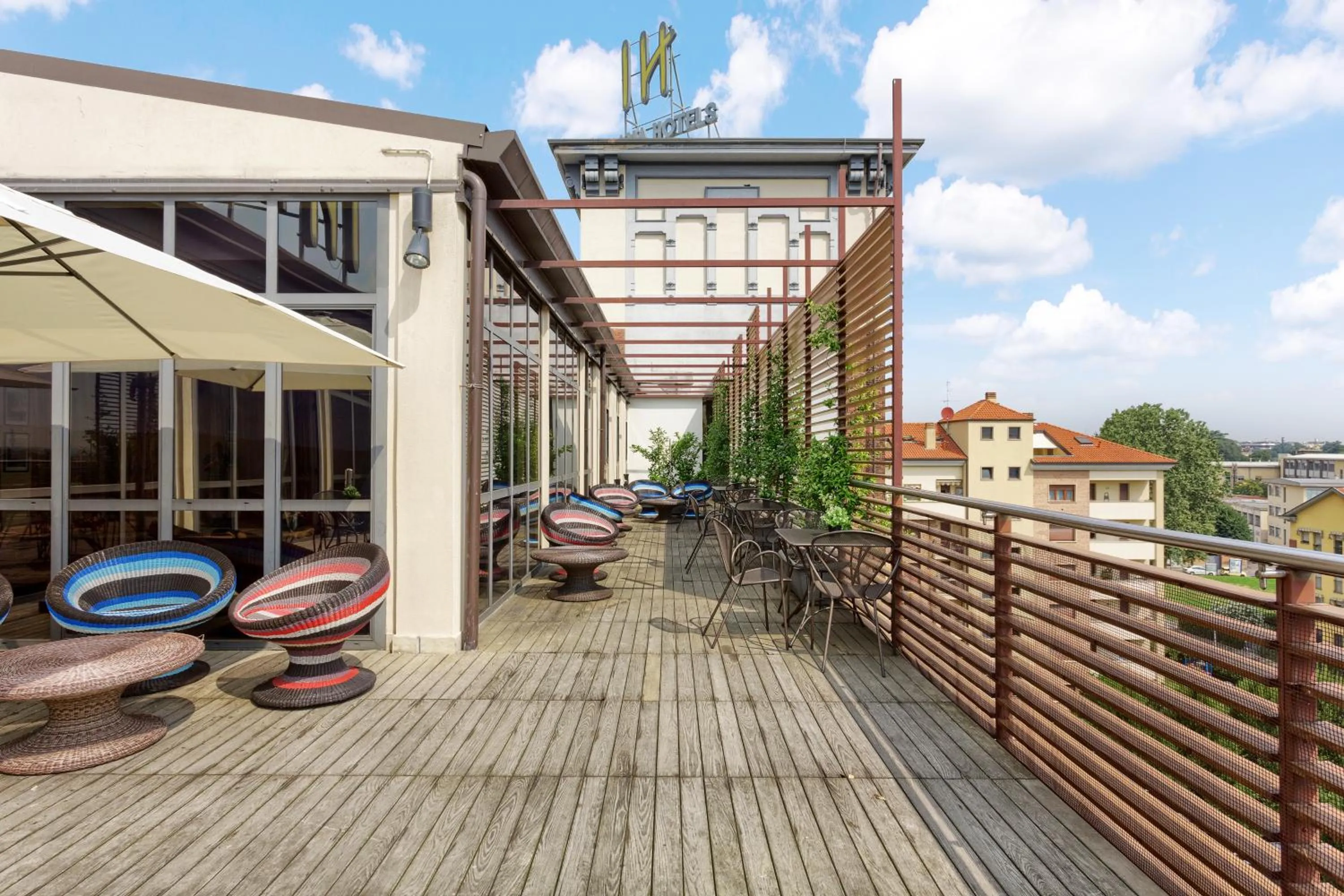 Property building in Italiana Hotels Milan Rho Fair