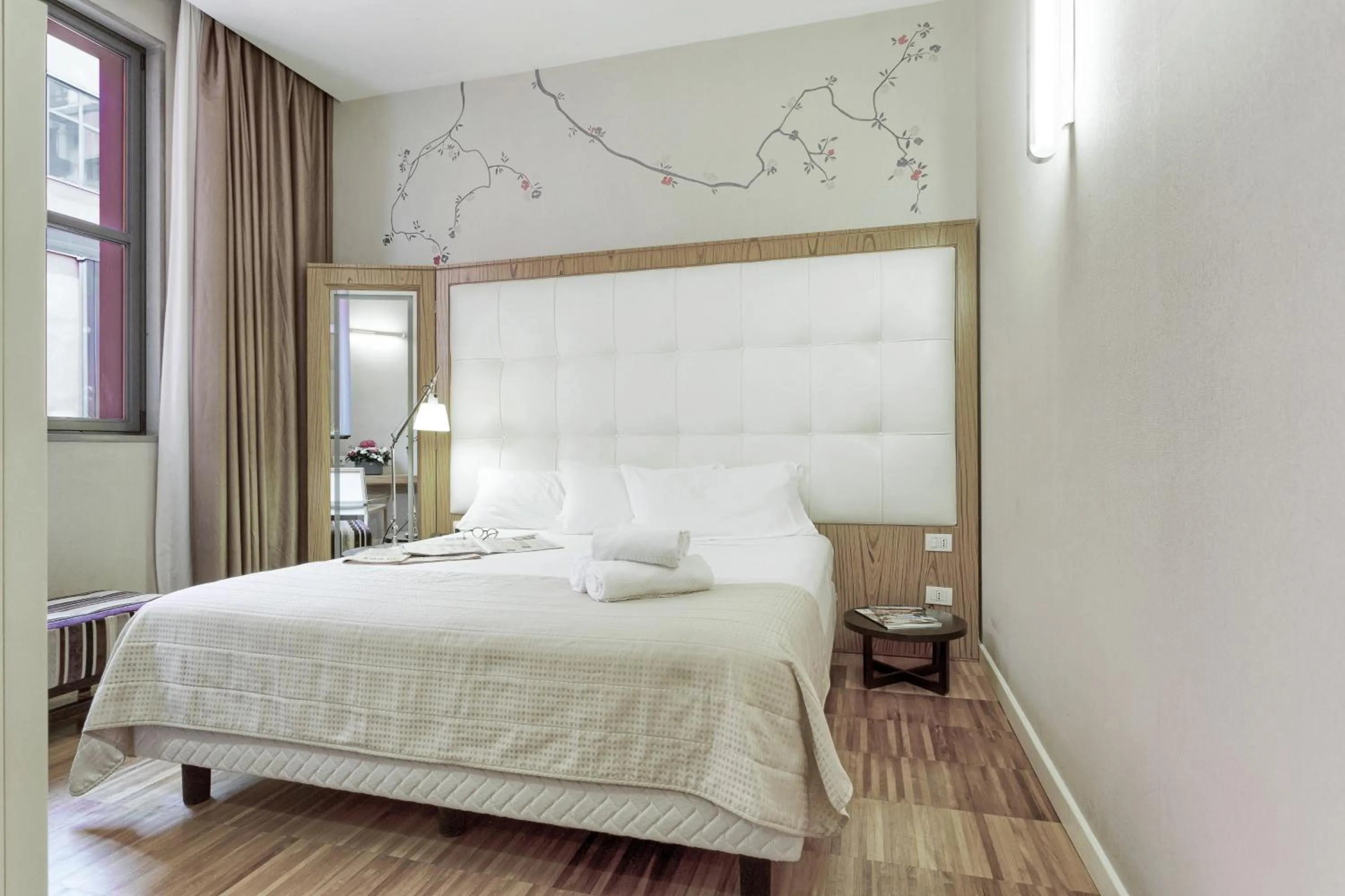 Bedroom, Bed in Italiana Hotels Milan Rho Fair