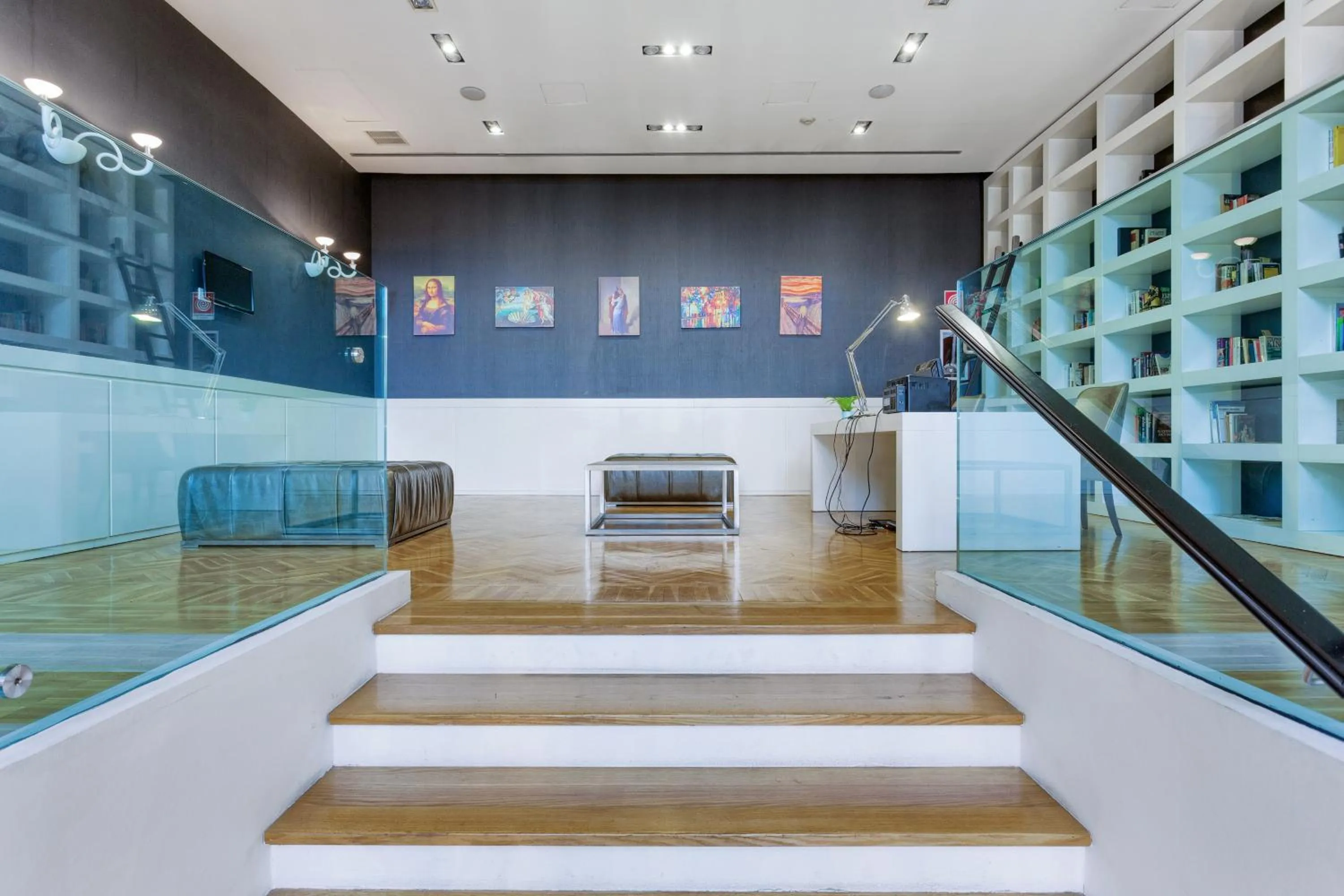 Communal lounge/ TV room in Italiana Hotels Milan Rho Fair