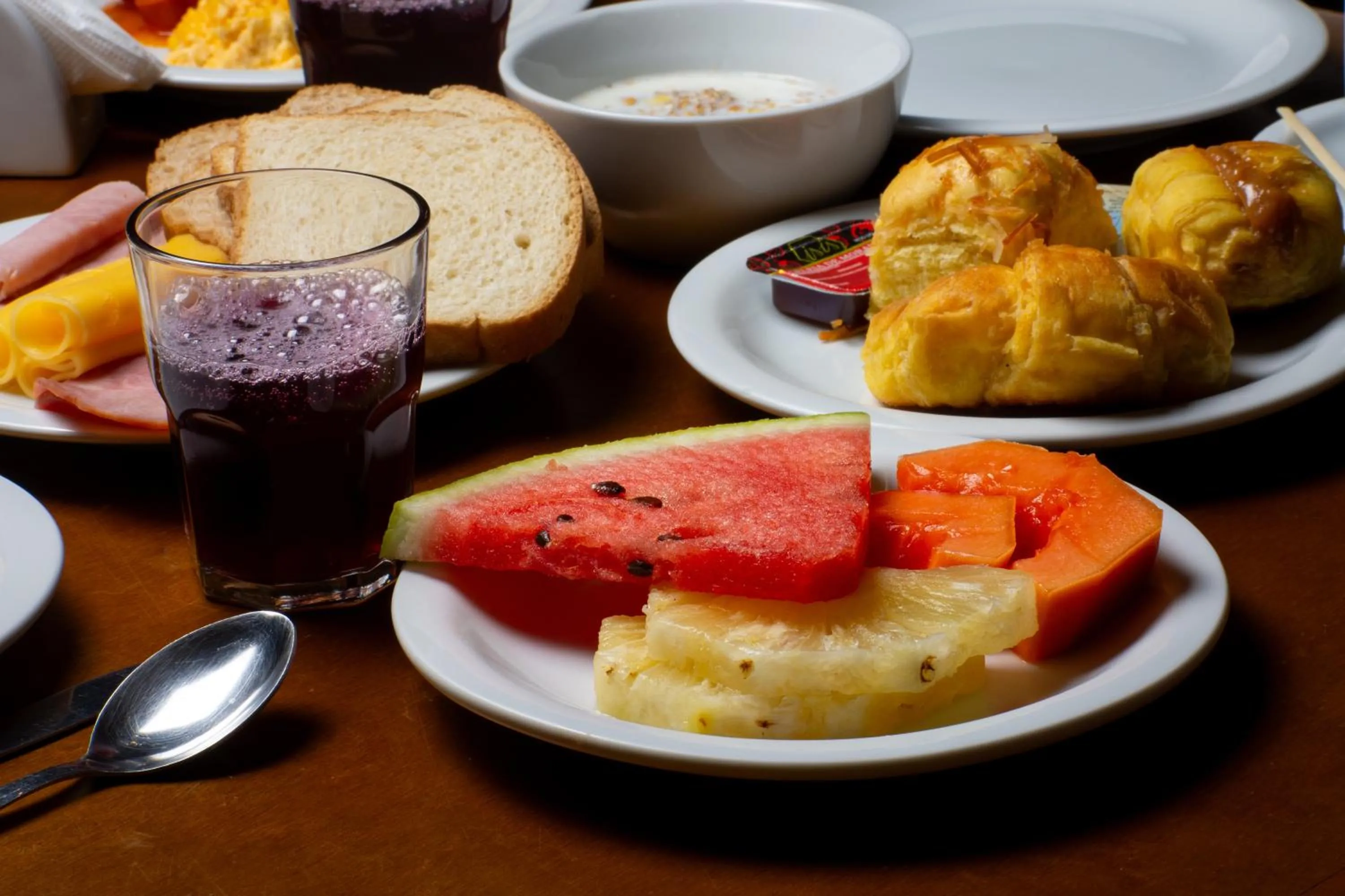 Food and drinks in Pousada Gammel Dansk by Latitud Hoteles