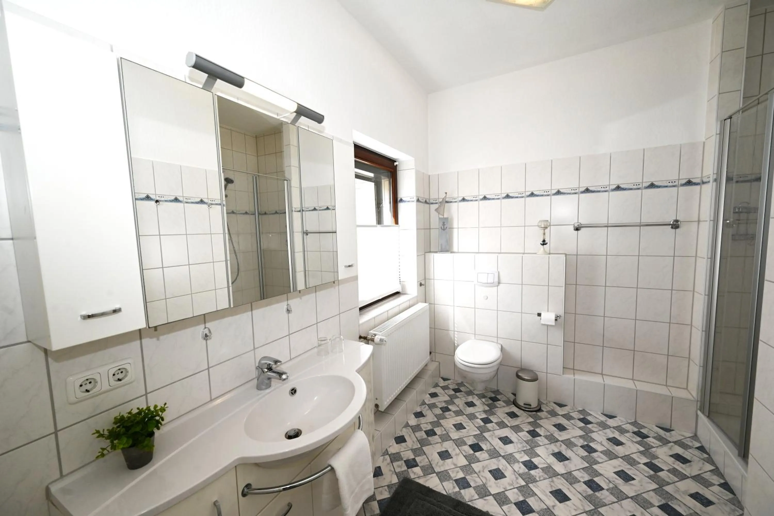 Bathroom in Strandhotel Salty