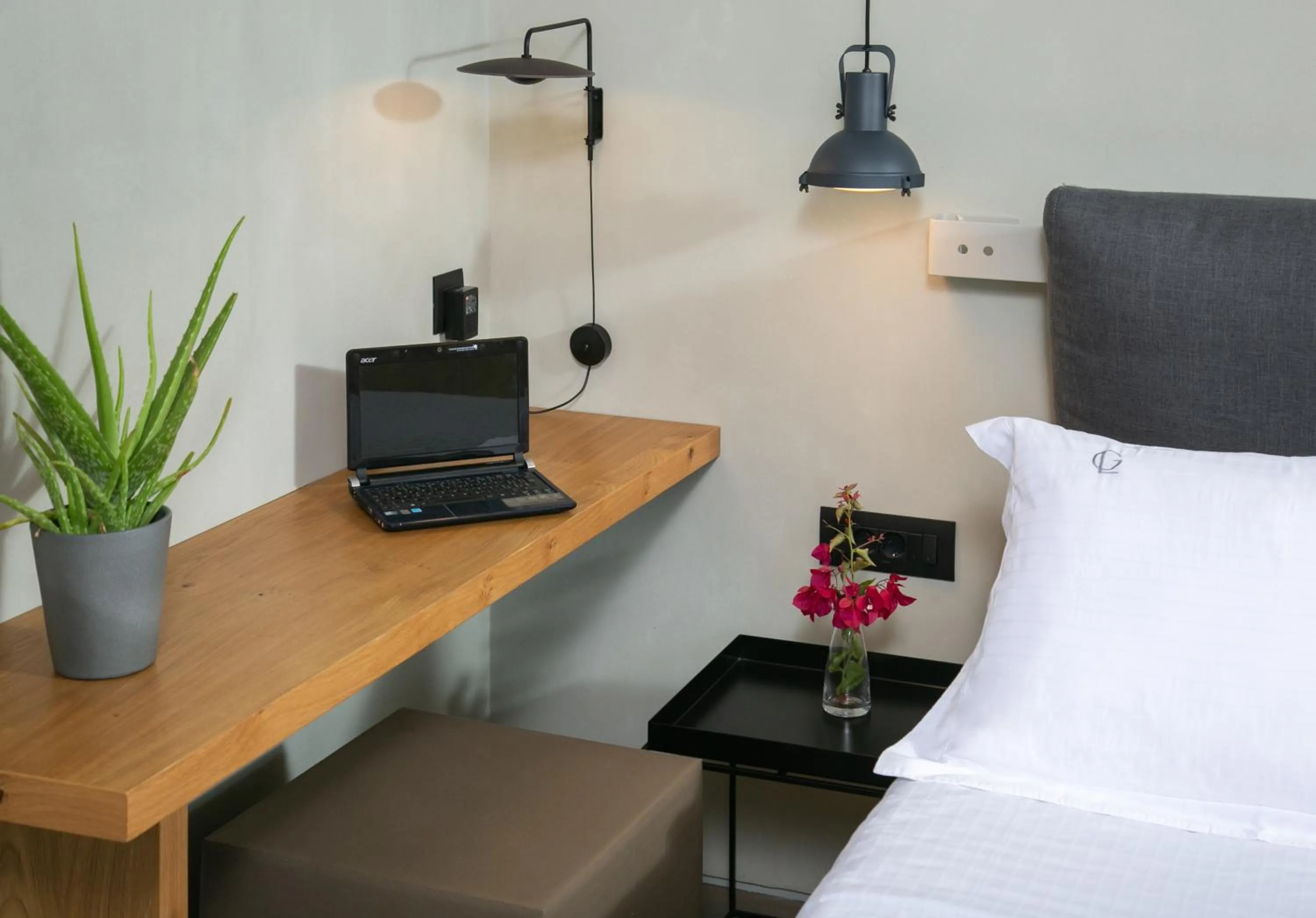 Bedroom, Bed in Marquise Suites - Adults Only