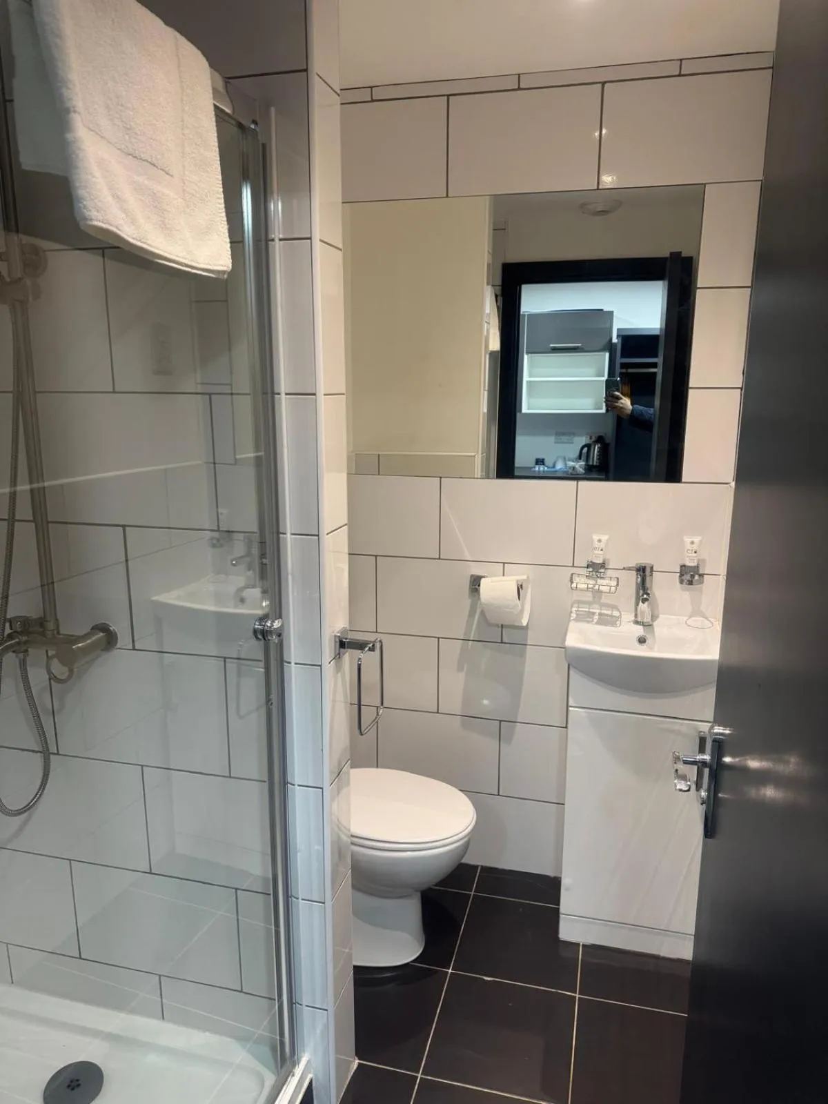 Bathroom in Trivelles Regency, Nottingham