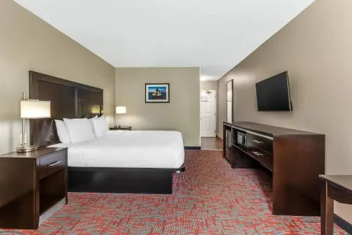 Comfort Inn & Suites North Charleston - Northwoods