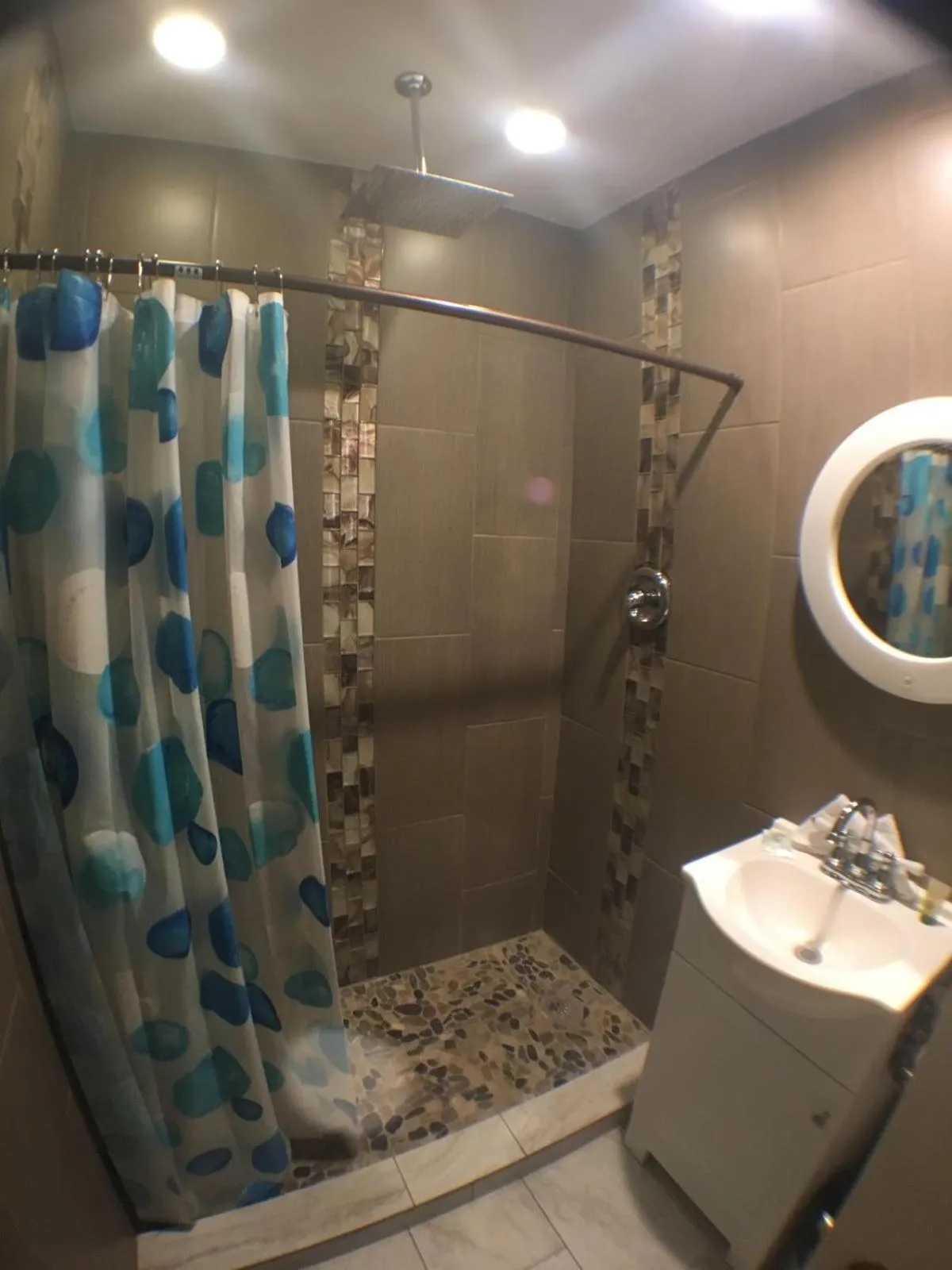 Shower in Desert Hills Motel