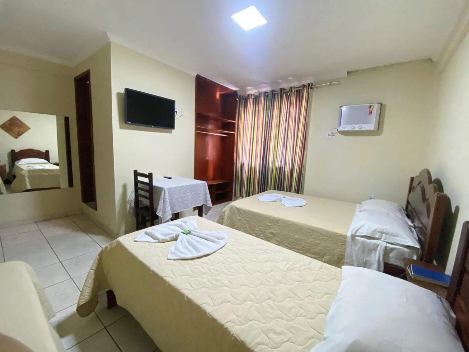 Bed in Pousada Dom Fernandes