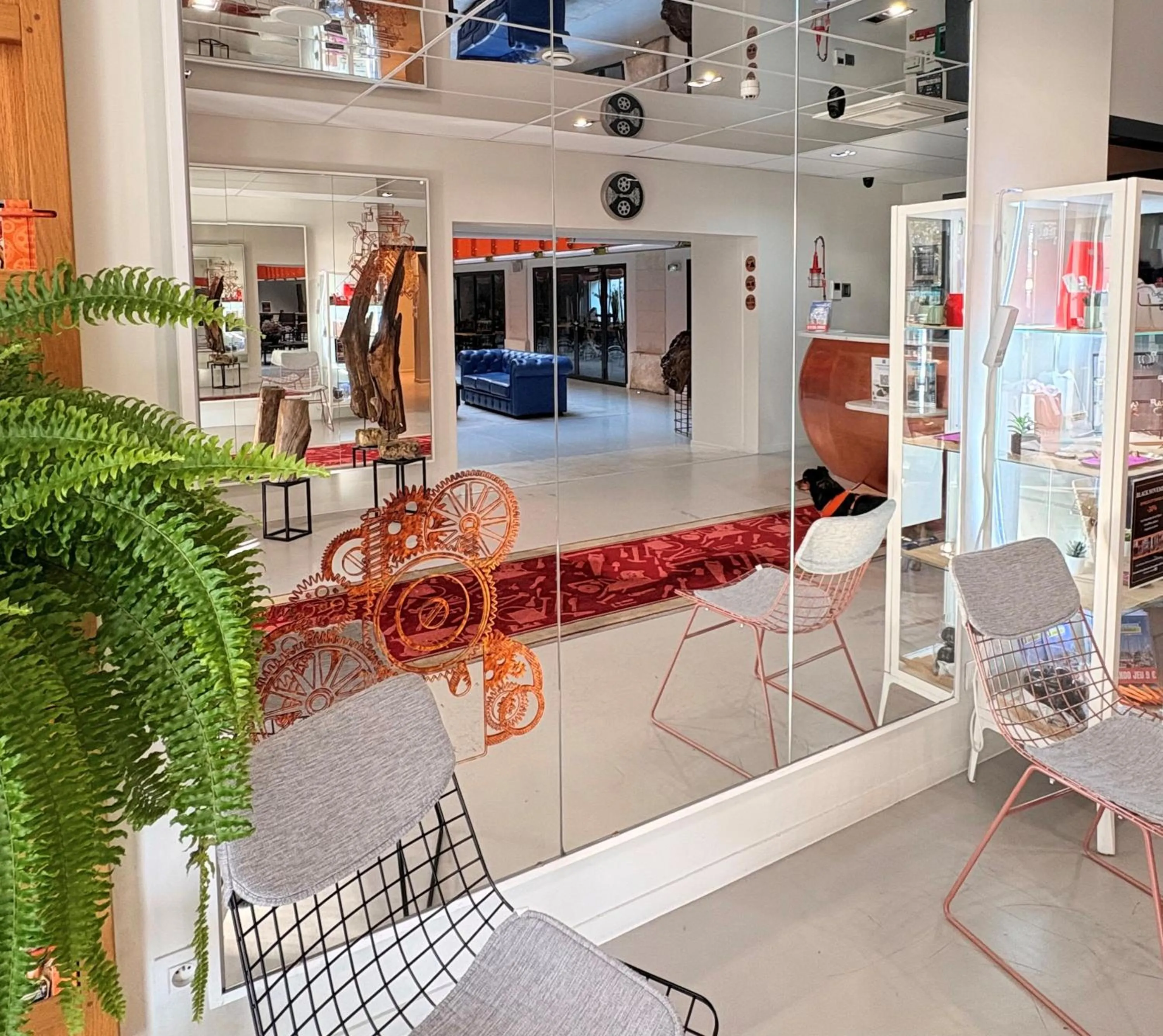 Lobby or reception in Hôtel La Fabrique