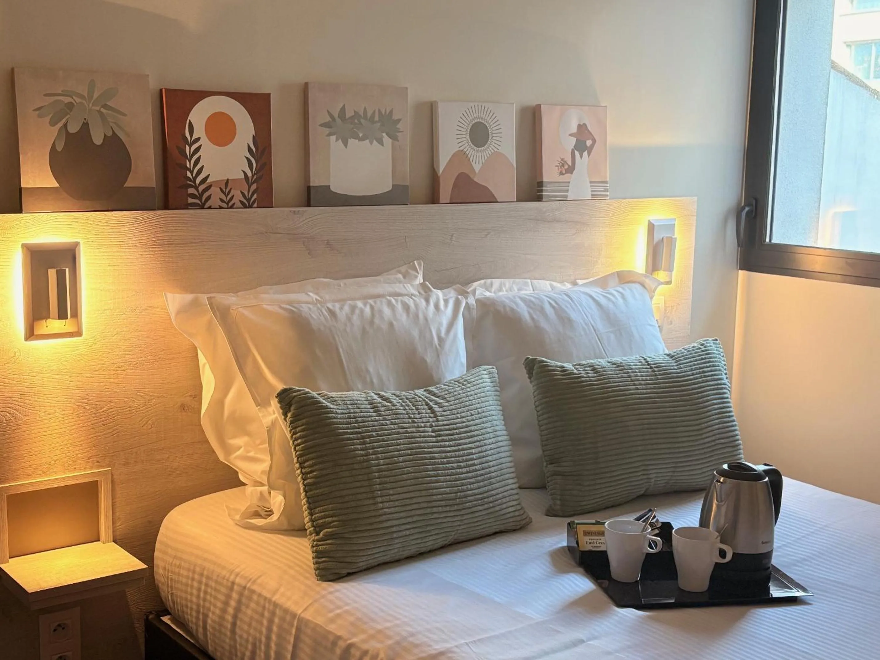 Bedroom, Bed in Hôtel La Fabrique