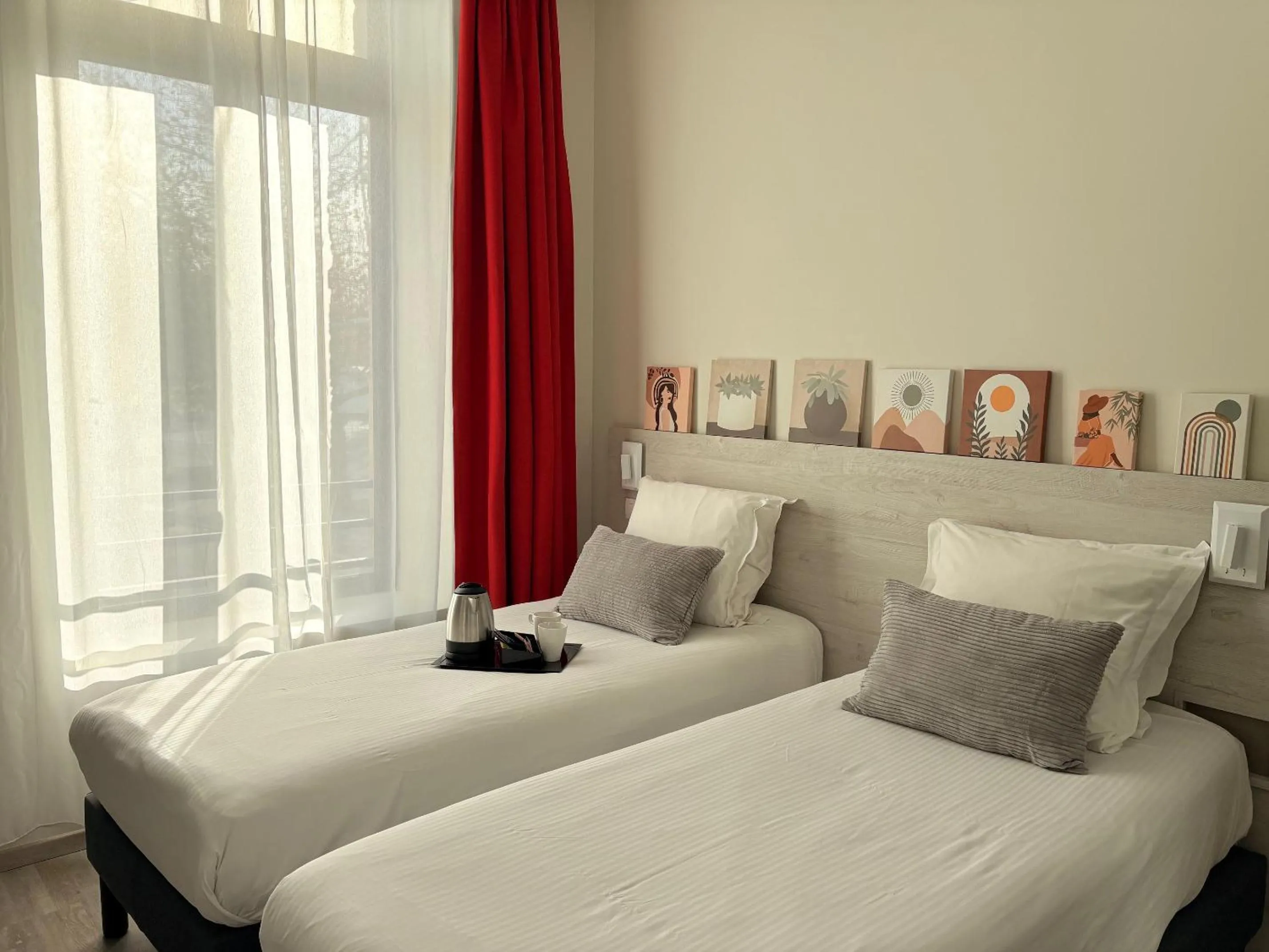 Bedroom, Bed in Hôtel La Fabrique