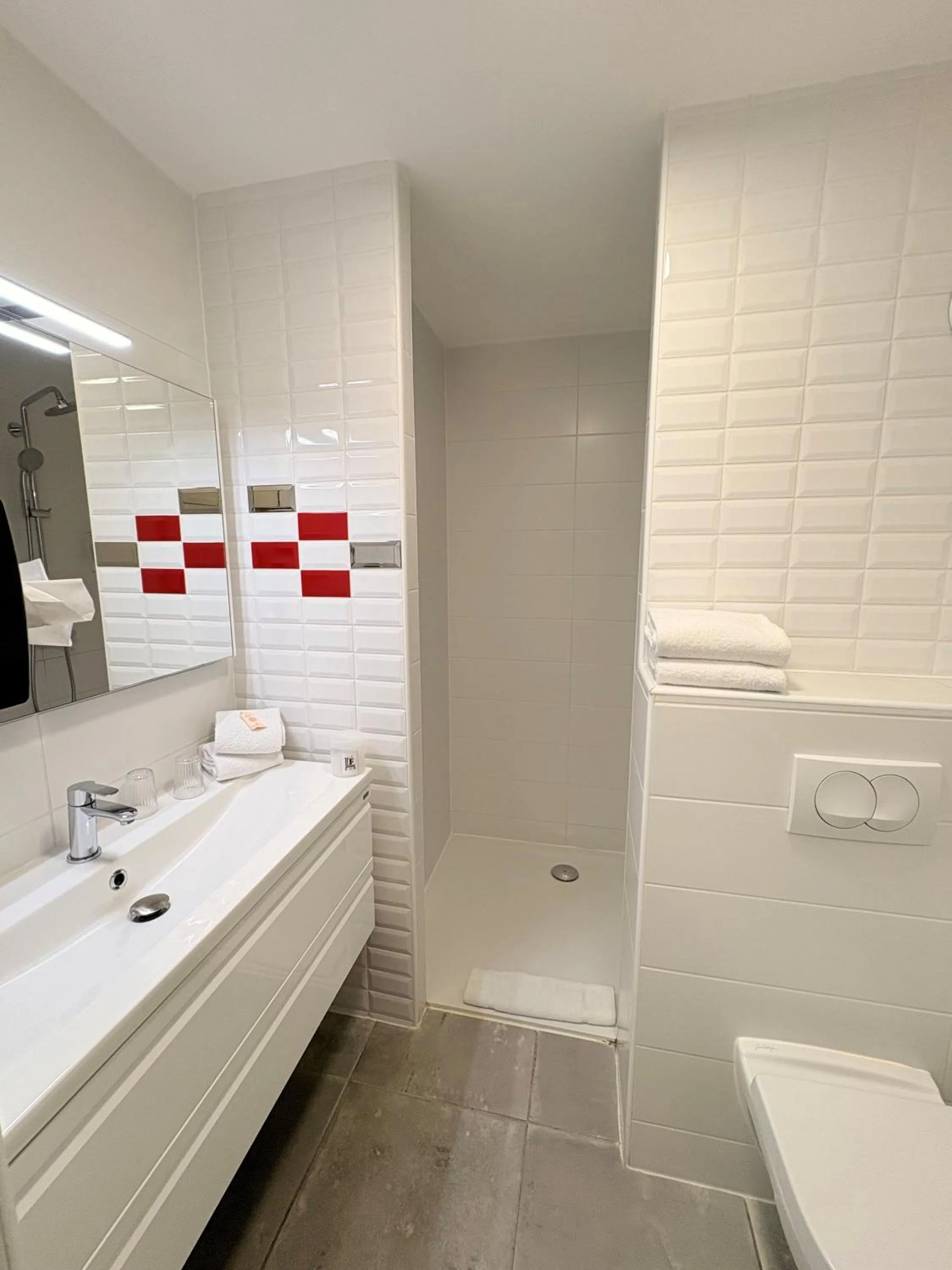 Bathroom in Hôtel La Fabrique