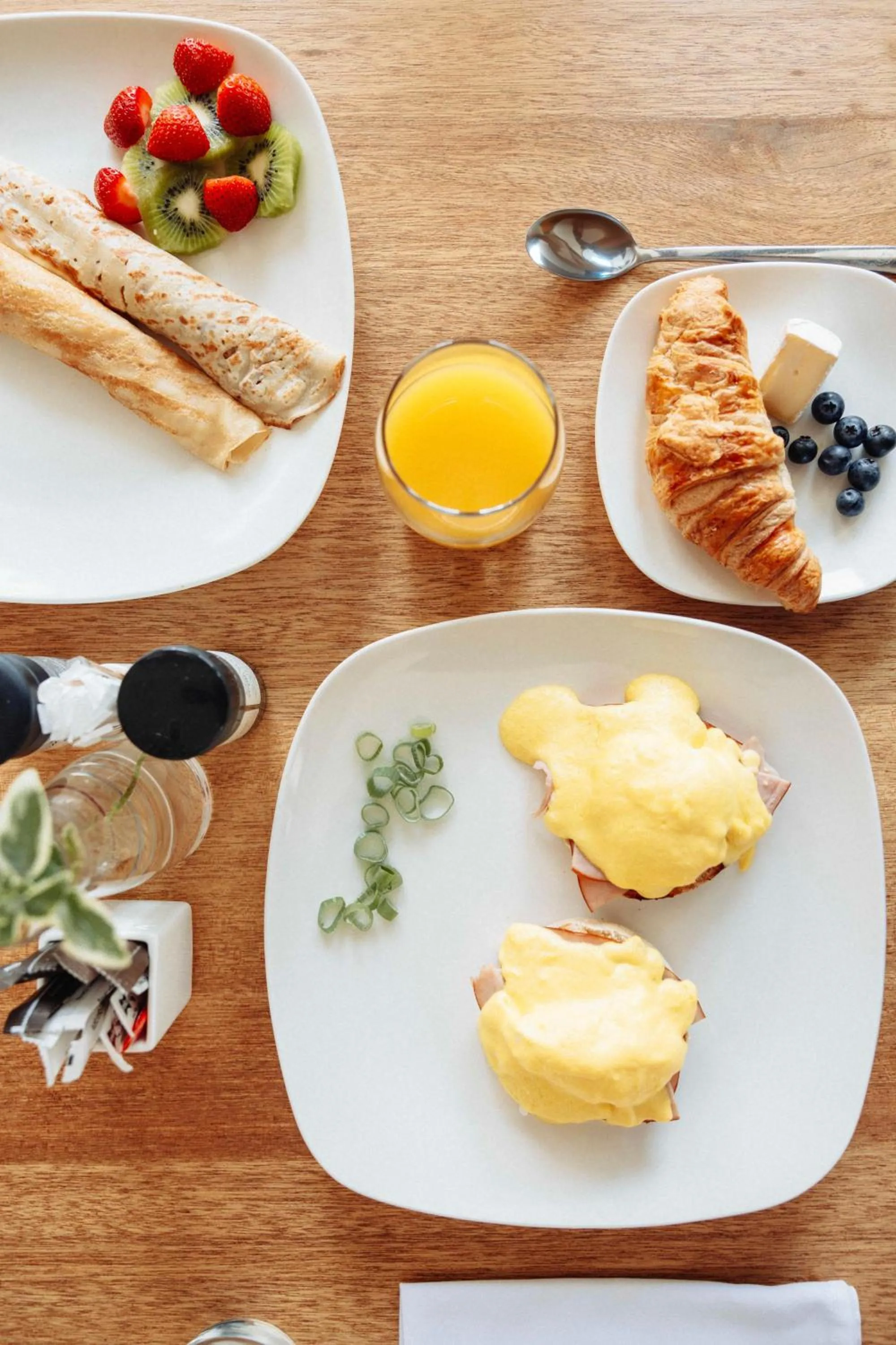 Breakfast in Nova Constantia Boutique Residence