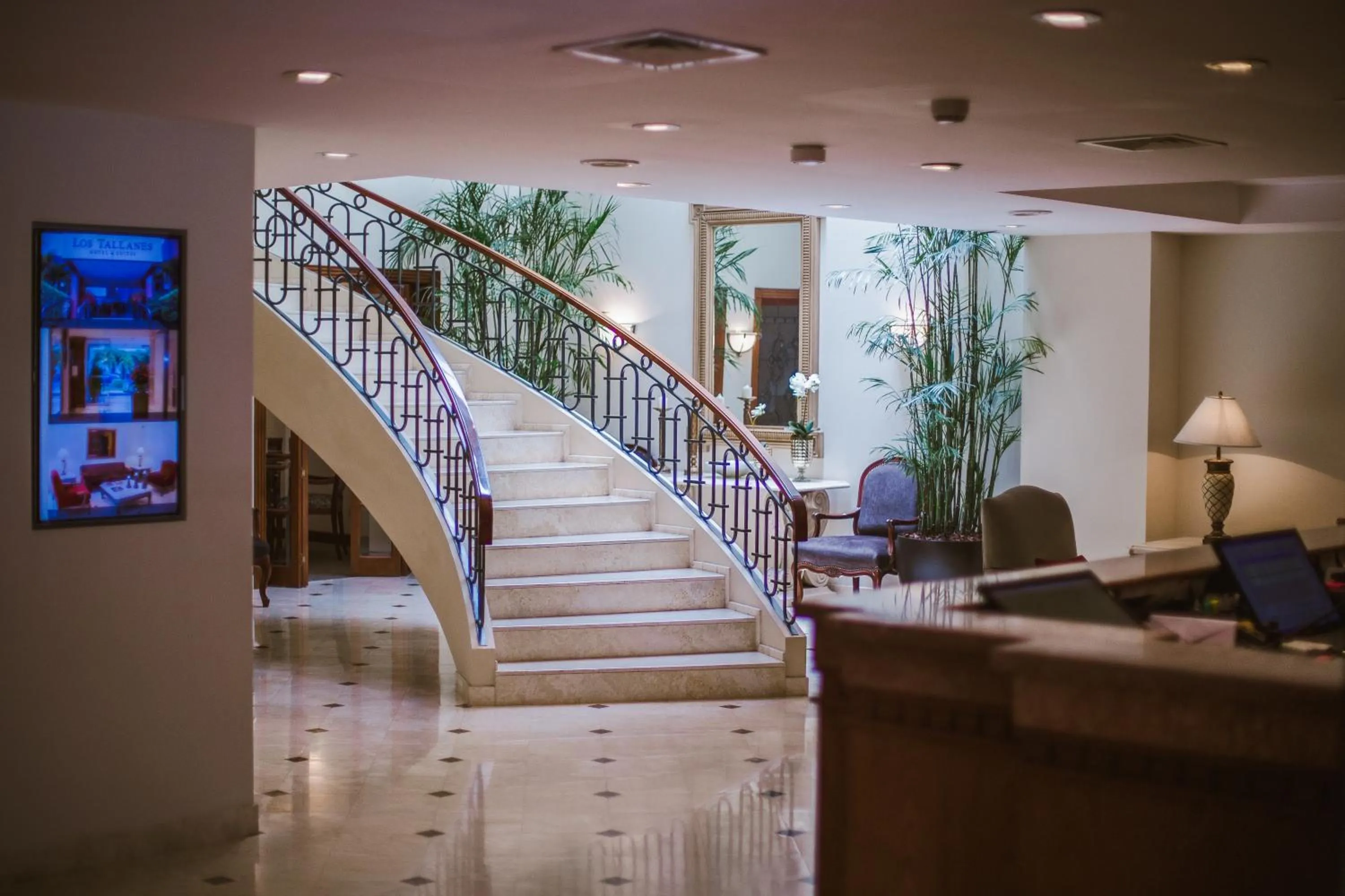 Property building in Los Tallanes Hotel & Suites