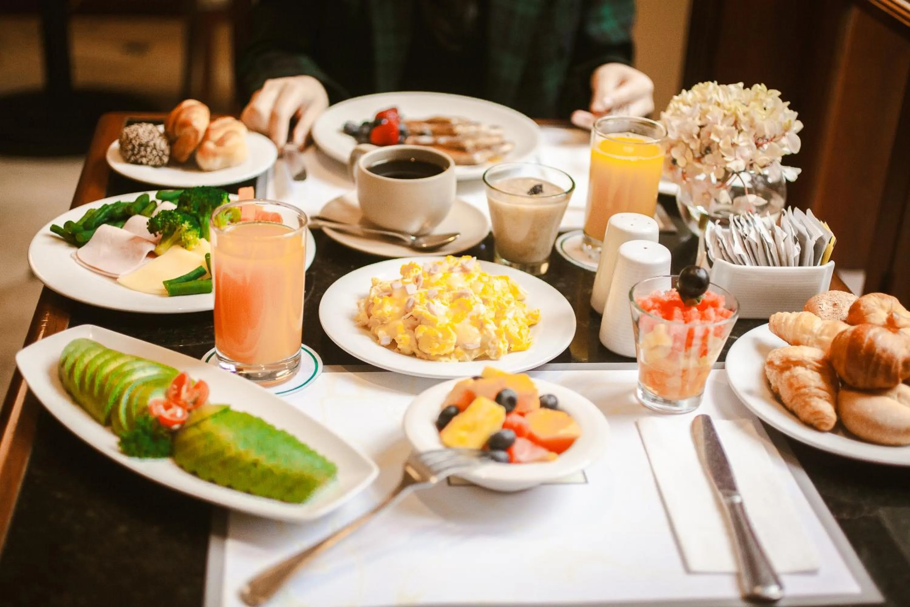 Breakfast in Los Tallanes Hotel & Suites