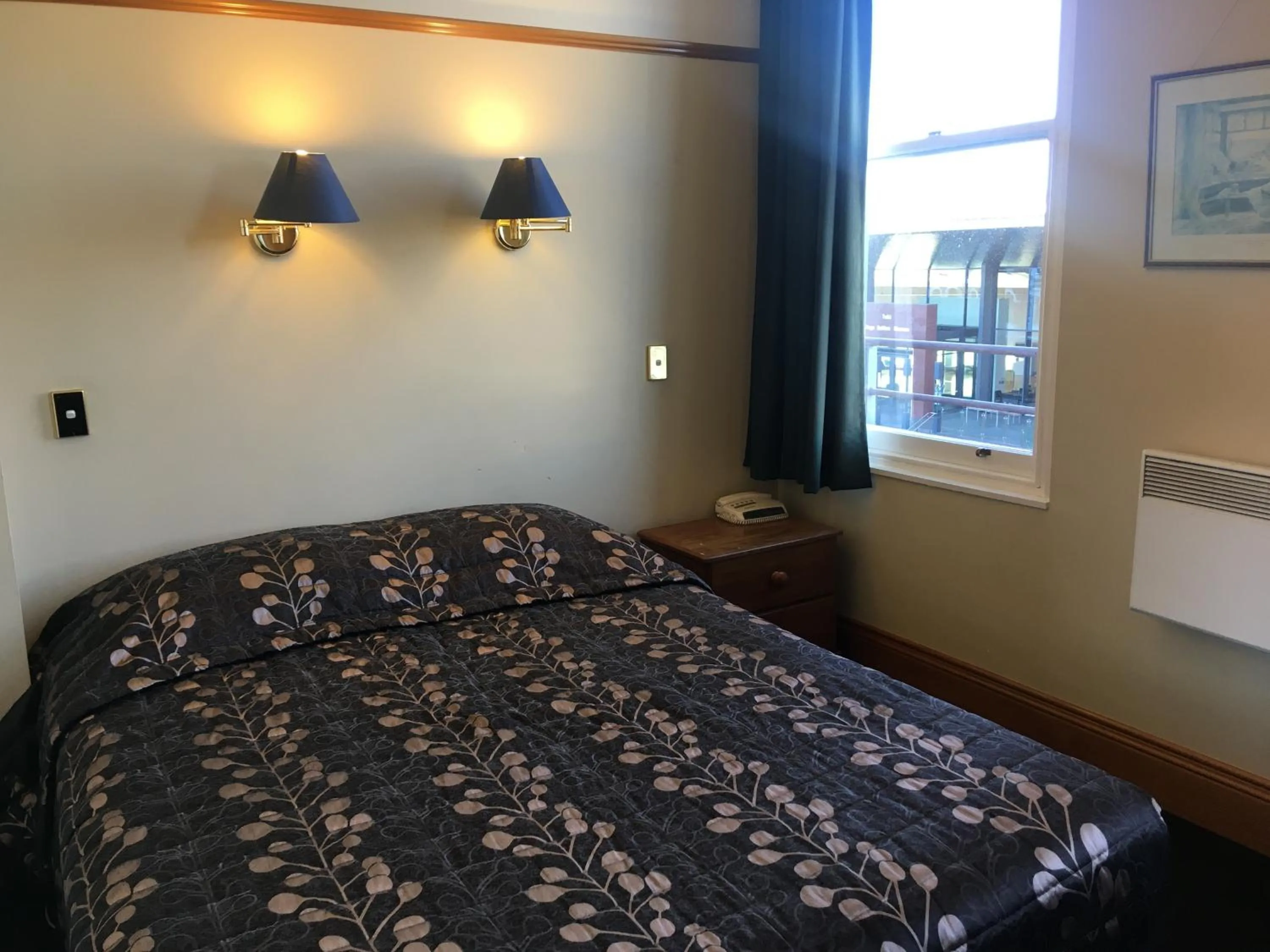 Bed in Leviathan Hotel