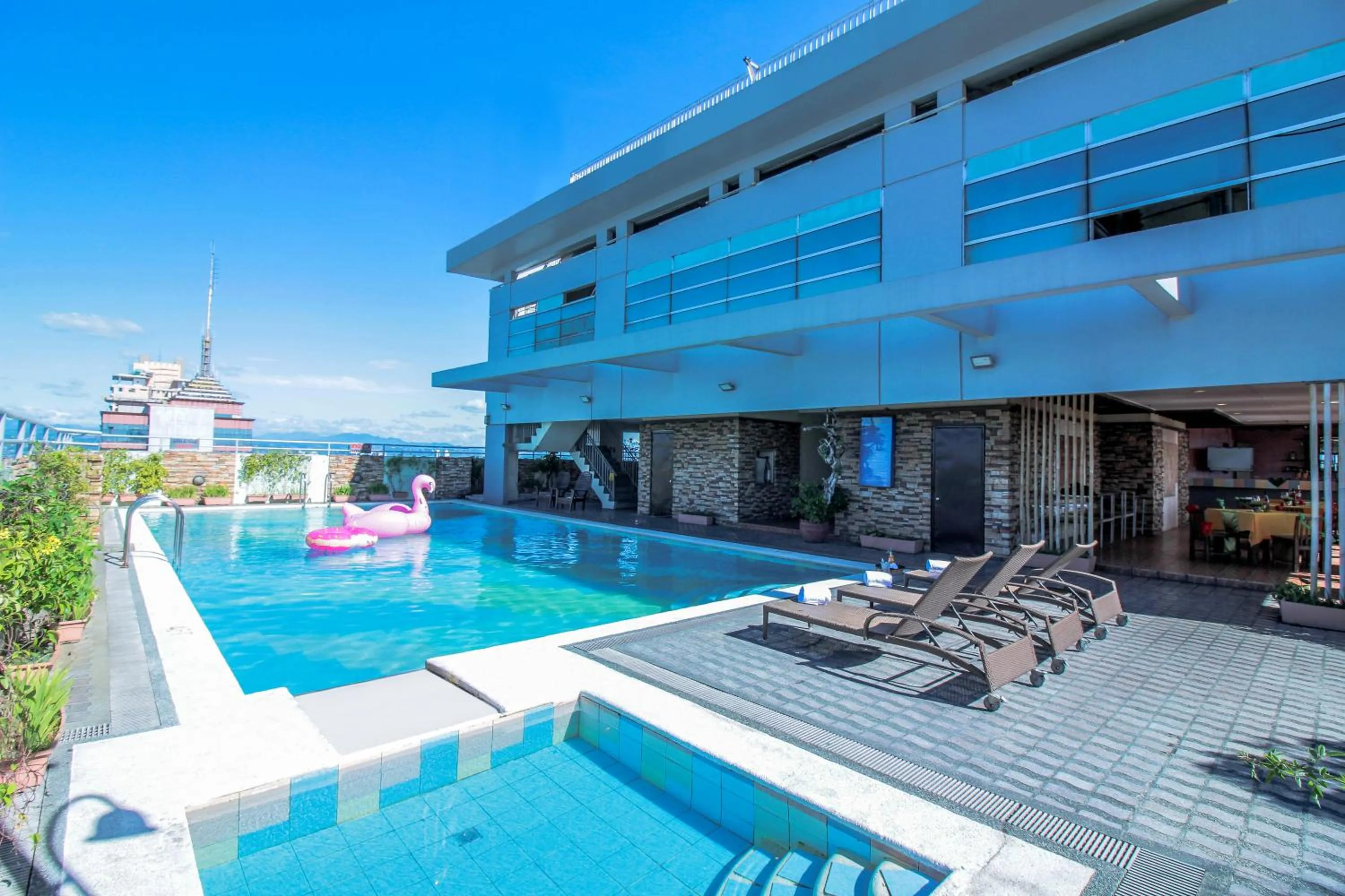 Swimming pool in Greenhills Elan Hotel Modern - Newly Renovated