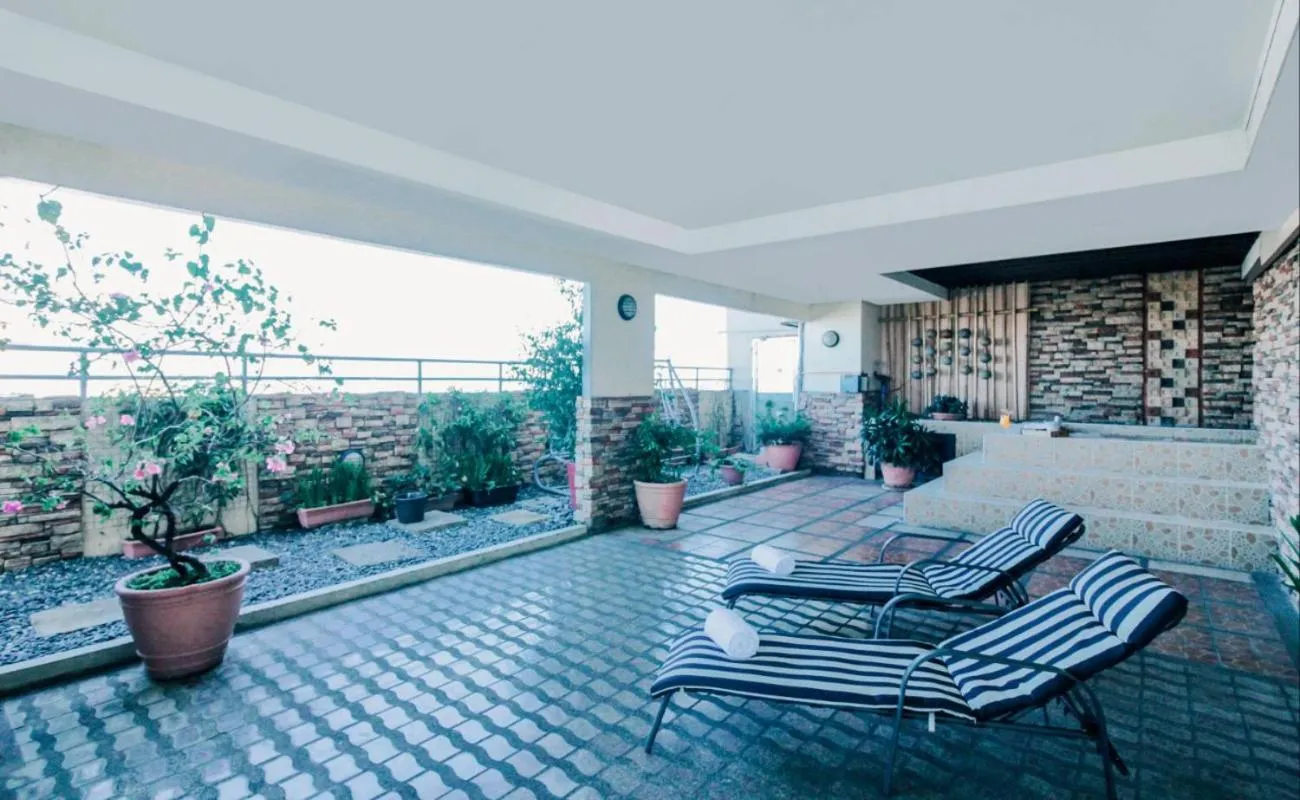 Area and facilities in Greenhills Elan Hotel Modern - Newly Renovated