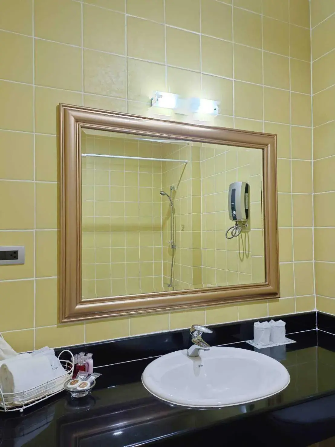 Superior Twin Room in La Vie En Rose - SHA Plus Superior Twin Room in La Vie En Rose - SHA Plus