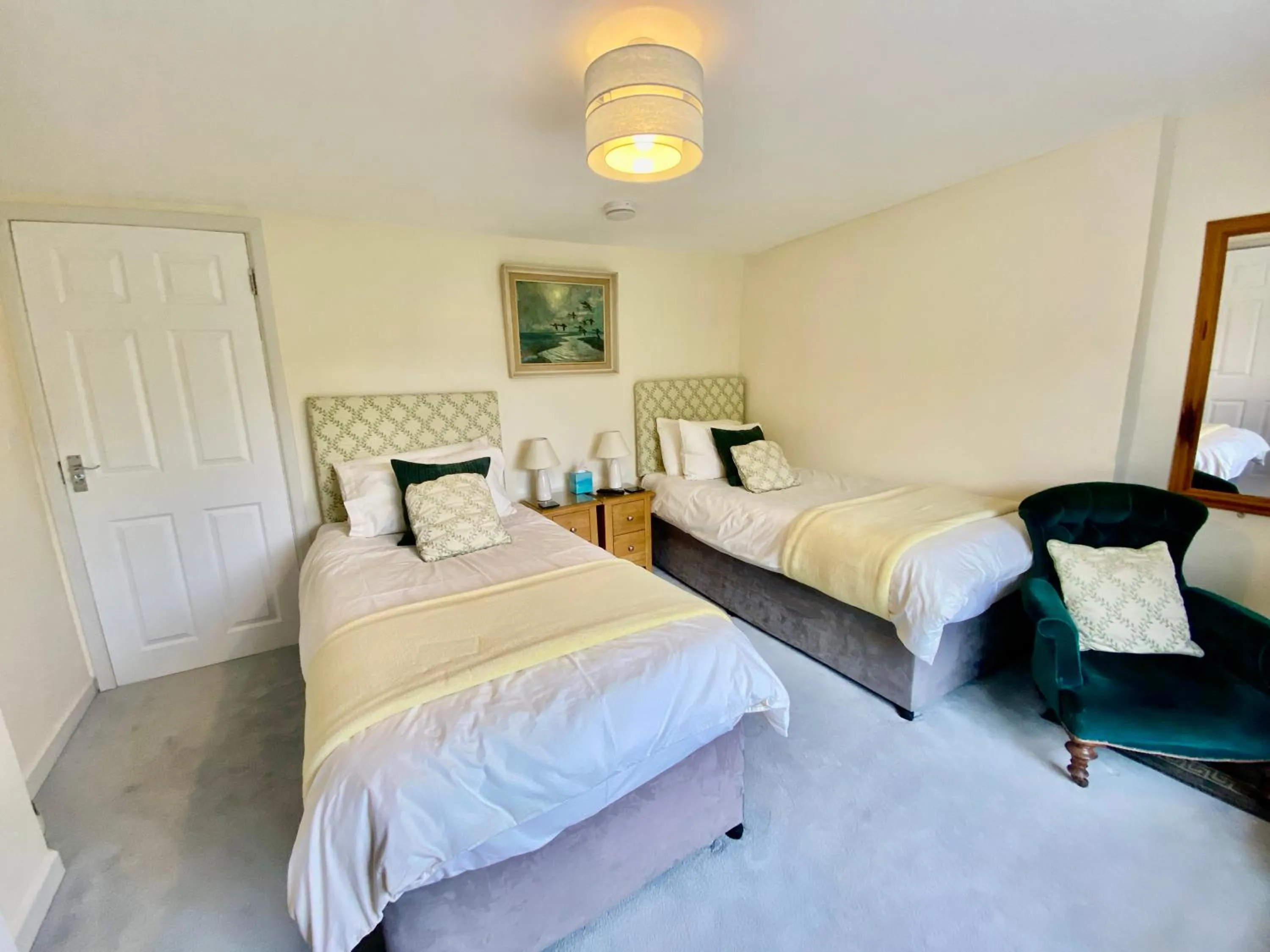 Bedroom, Bed in Lynwood House Bed and Breakfast