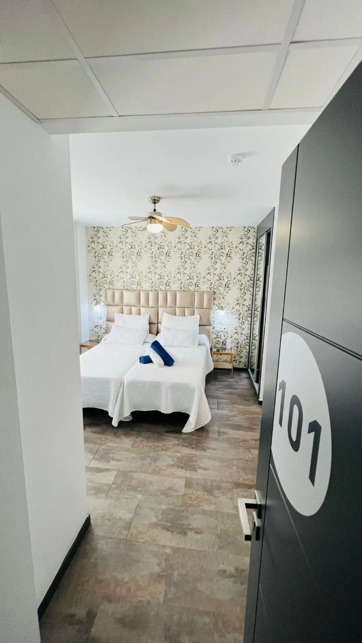 Bed in Bajondillo Beach Cozy Inns