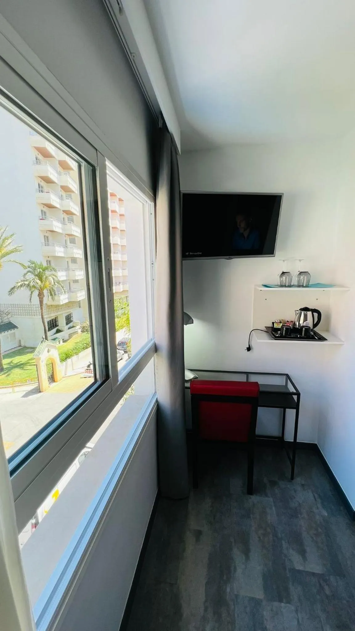 Bajondillo Beach Cozy Inns