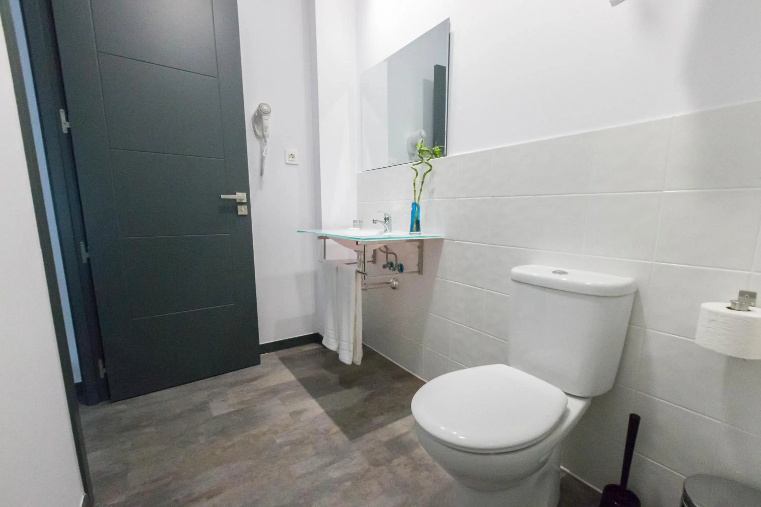 Bathroom in Bajondillo Beach Cozy Inns