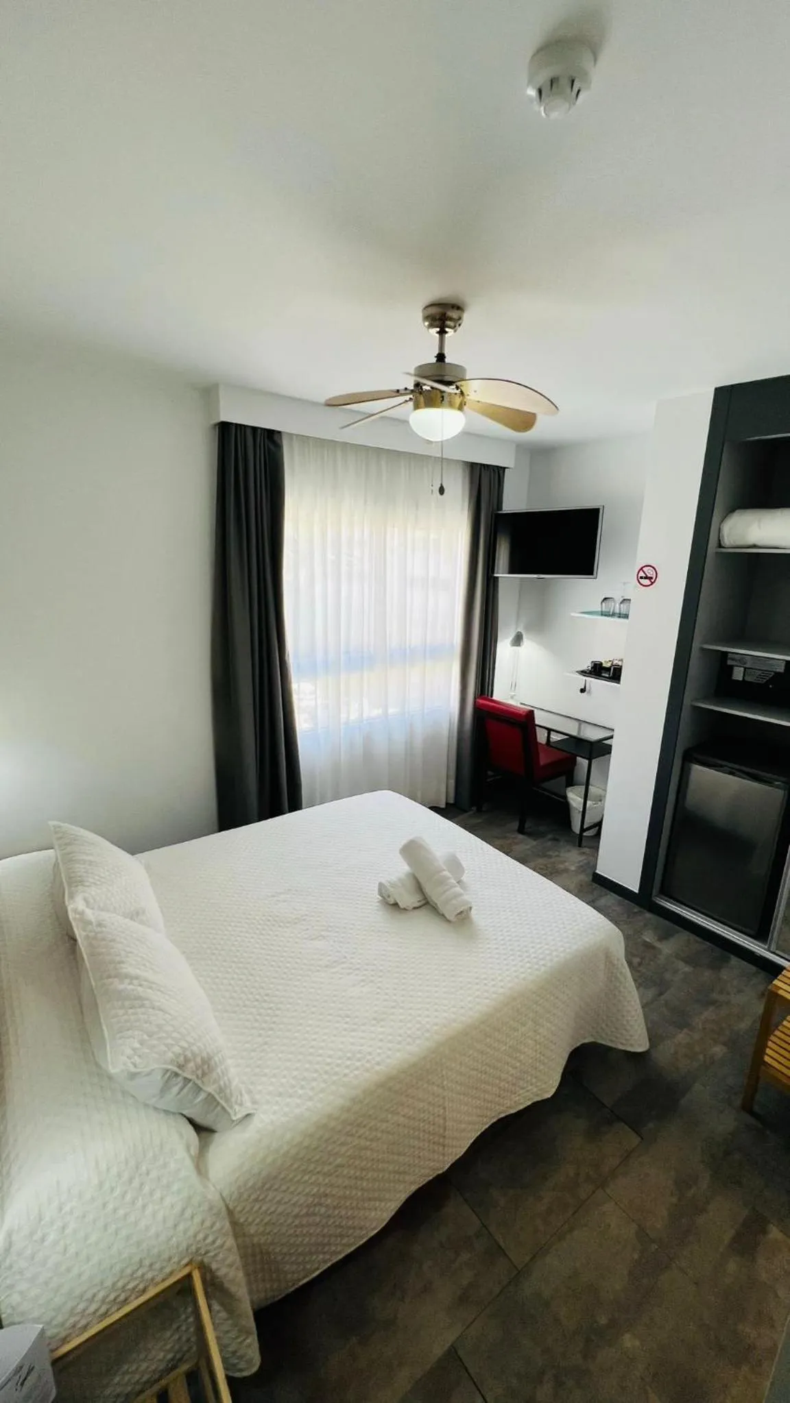 Bed in Bajondillo Beach Cozy Inns