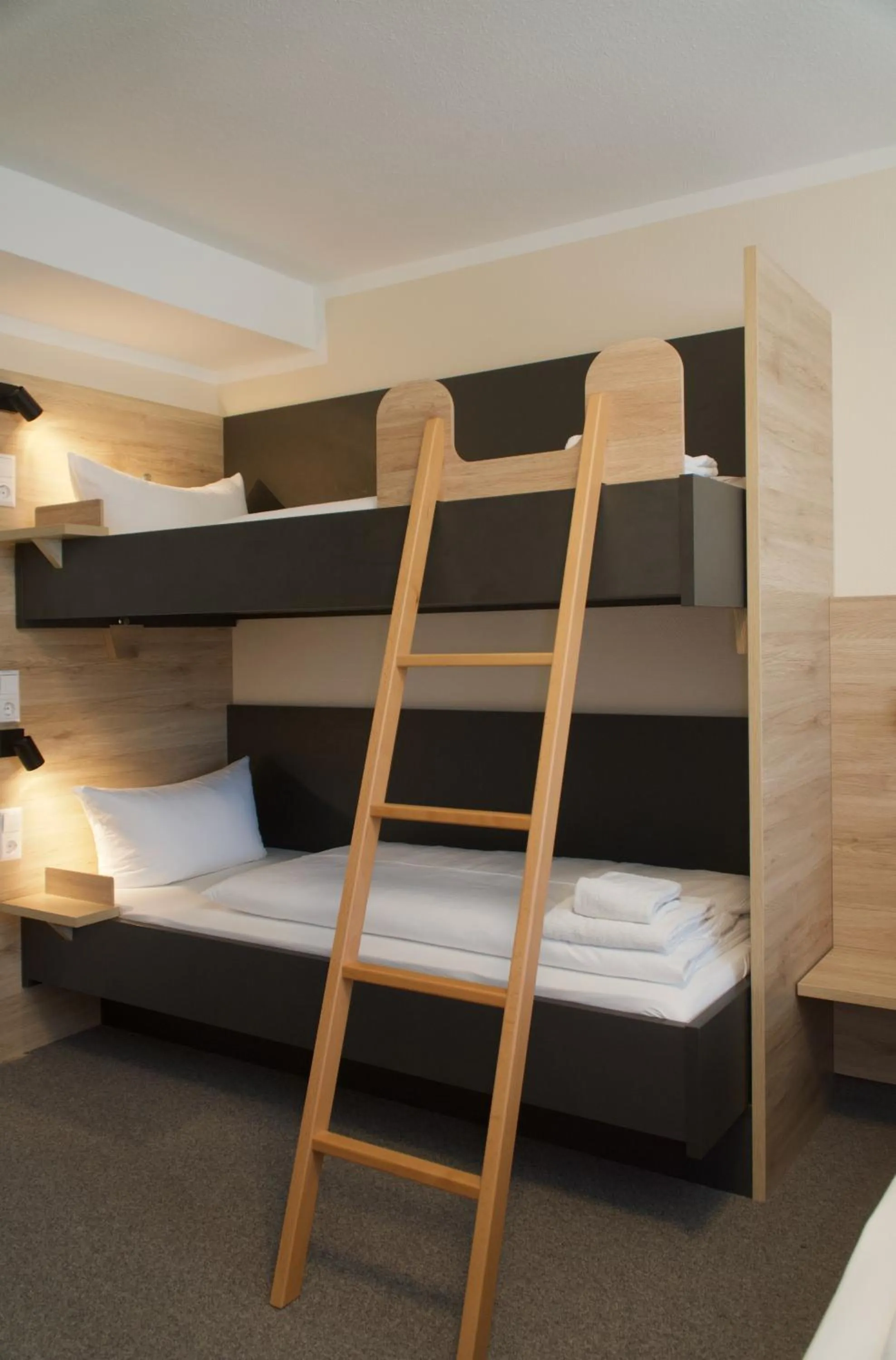 Bedroom, Bed in Tagungszentrum Blaubeuren