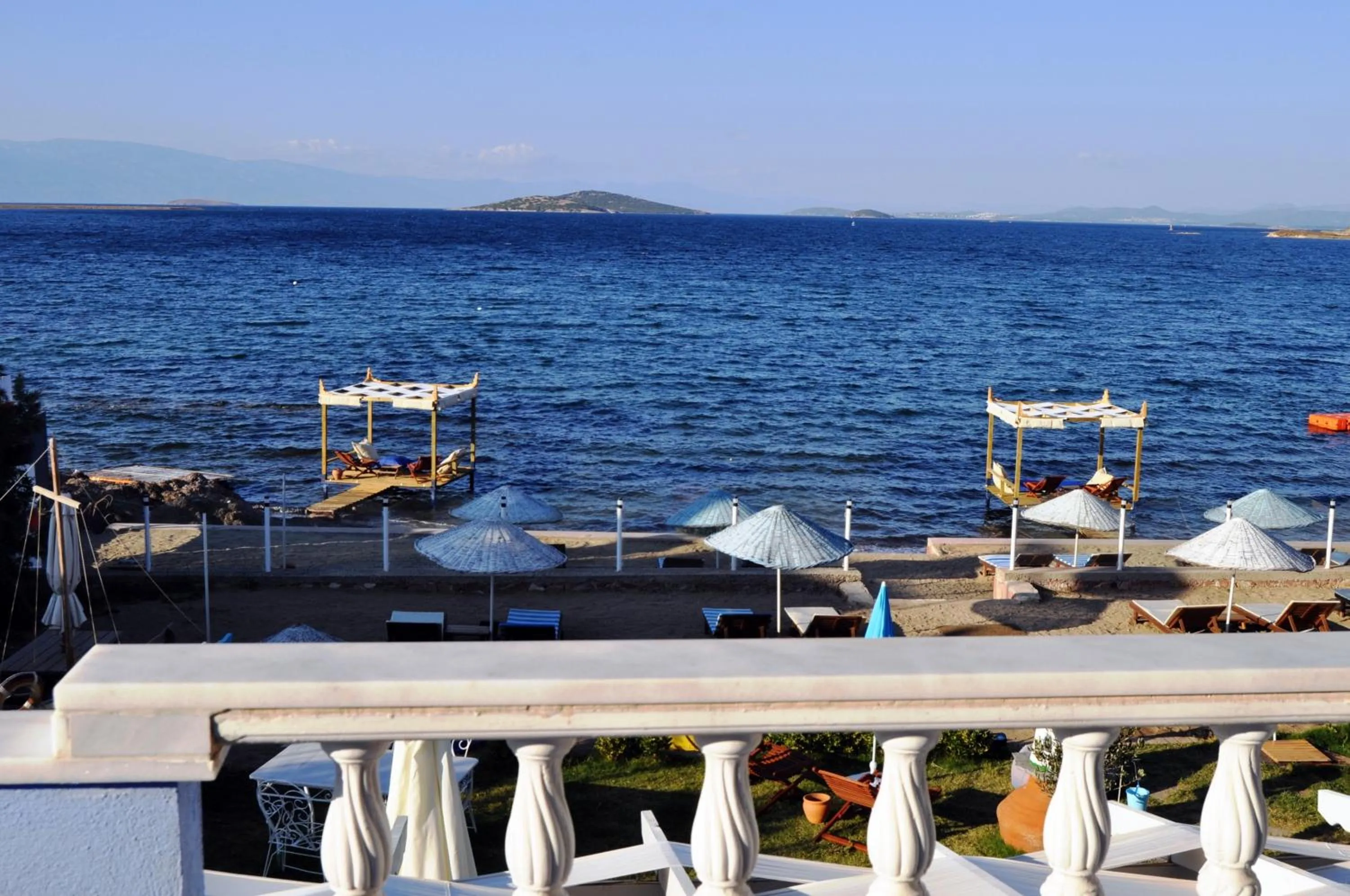 Beach in Cundavilla Hotel & Suites