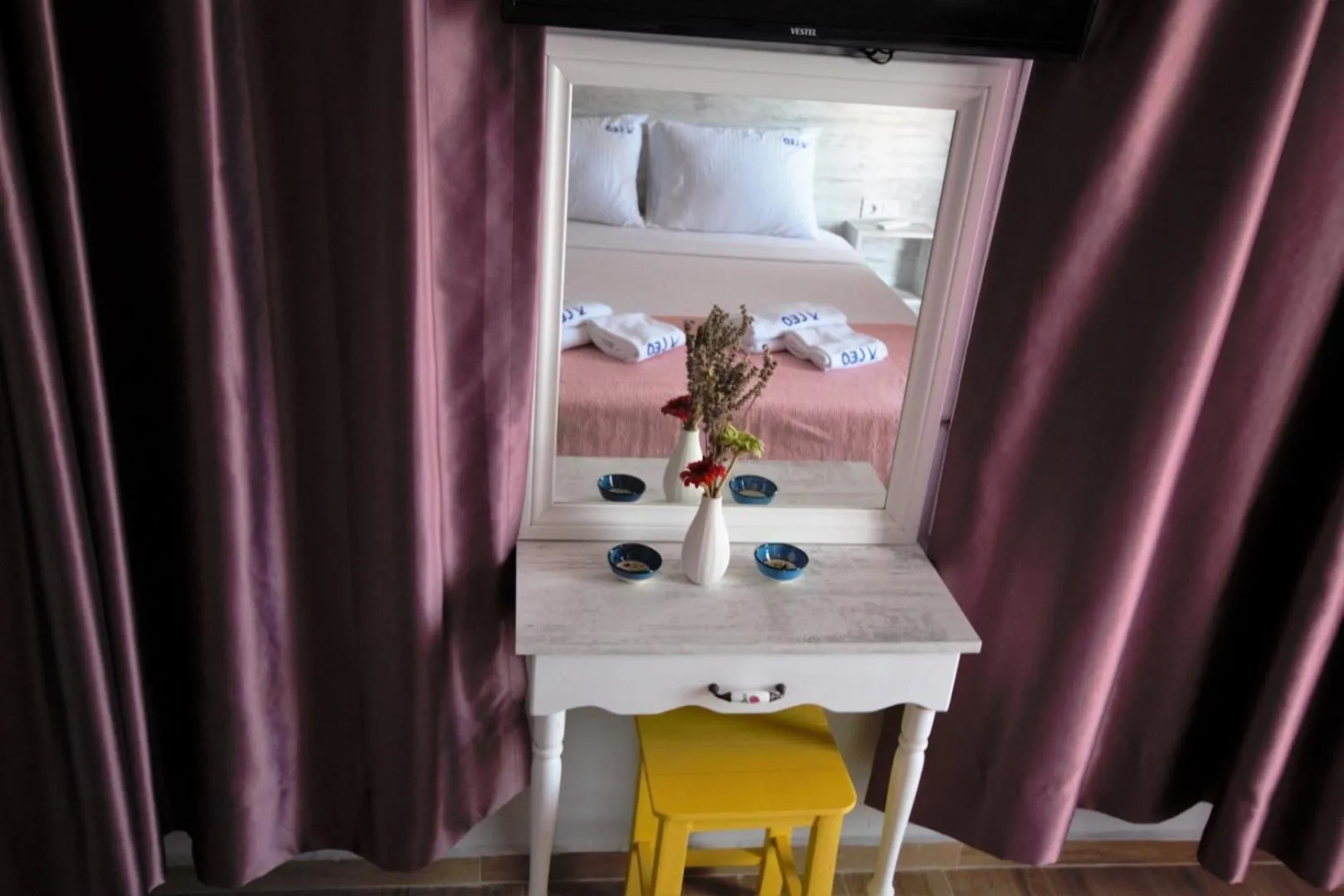 Bed in Cundavilla Hotel & Suites