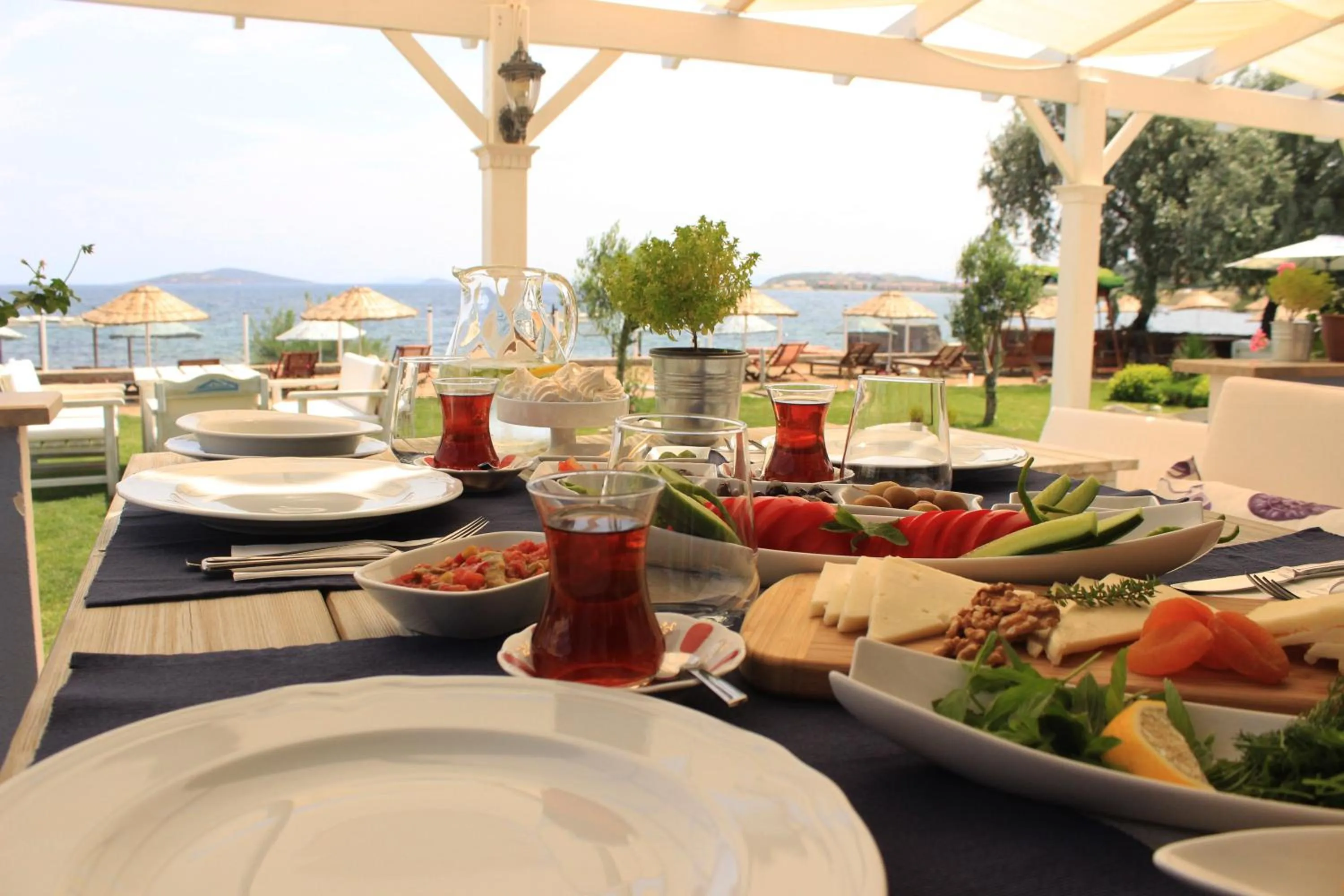 Food in Cundavilla Hotel & Suites