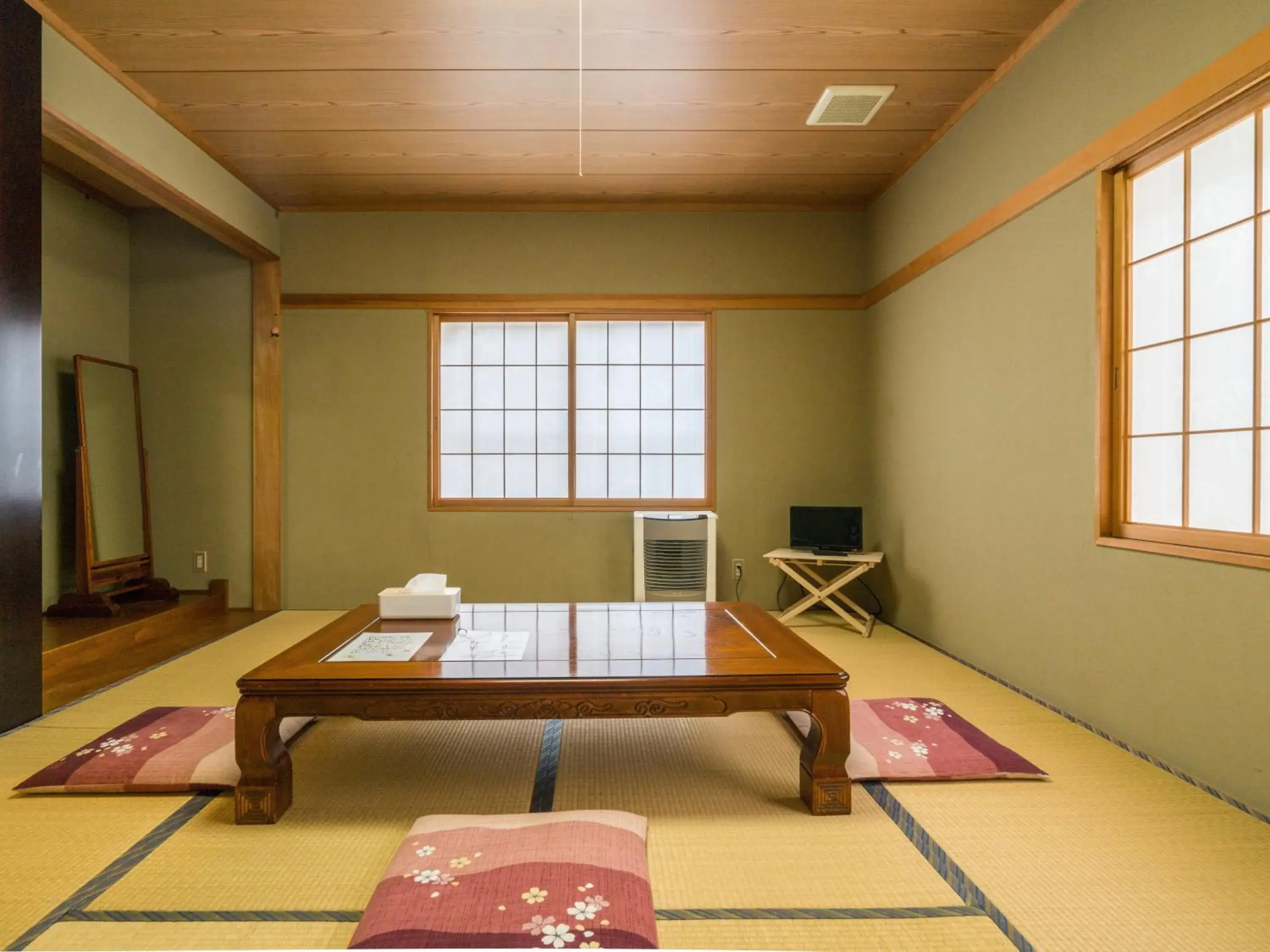 Standard Family Room in Guesthouse Hoshizora no Akari Standard Family Room in Guesthouse Hoshizora no Akari